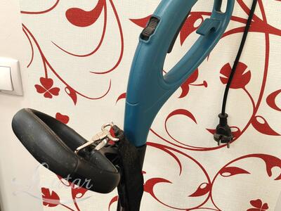 Elektriline murutrimmer Makita UR3000
