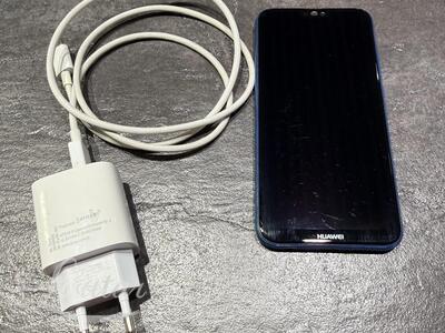 Mobiiltelefon Huawei P20 Lite 64GB