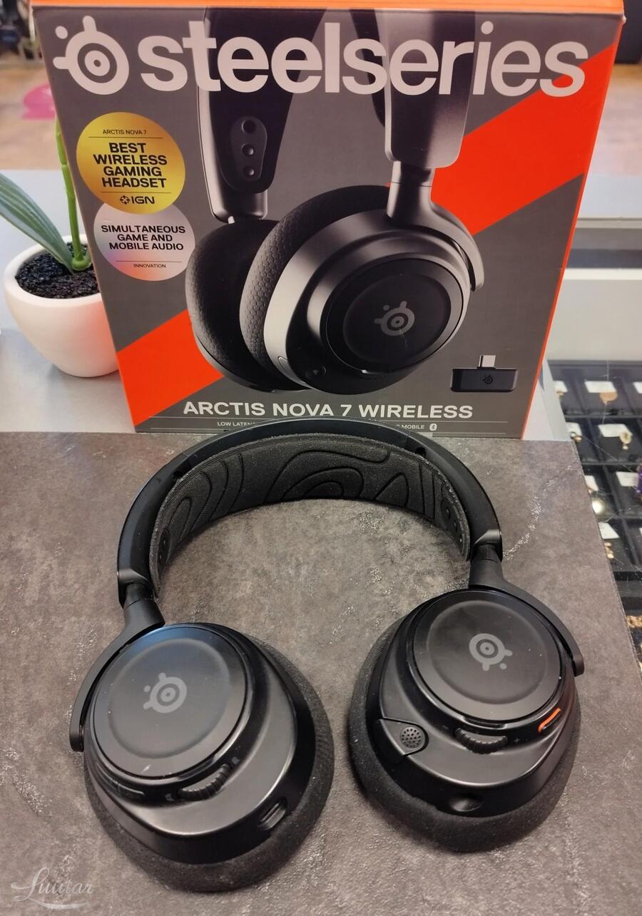 Kõrvaklapid Steelseries Arctis Nova 7