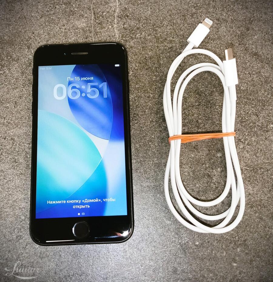 Mobiiltelefon Apple iPhone SE 2020