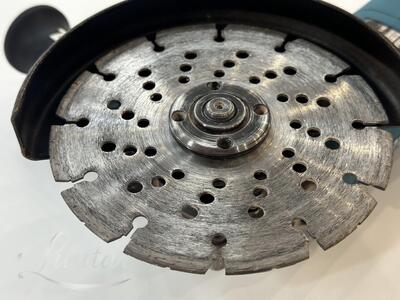 Nurklihvija Makita GA6021C