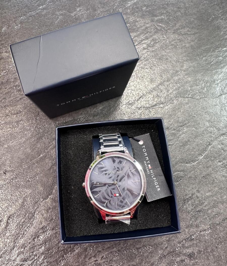 Käekell Tommy Hilfiger Samantha 