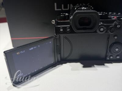 Digifotoaparaat Panasonic Lumix DC-S5 + 20-60 мм f/3.5-5.6  