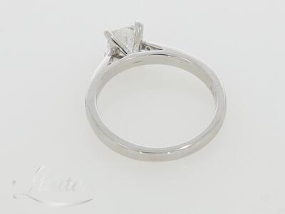 Kuldsõrmus 750* Briljandid 0.71ct + 0.11ct