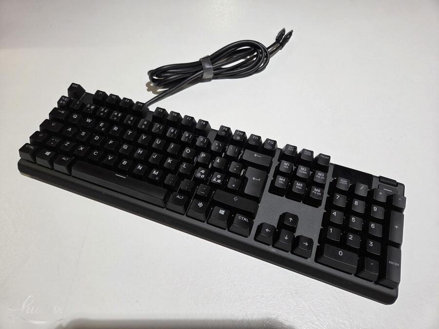 Juhtmega mänguklaviatuur Steelseries Apex 7 KB-00010 Red Switch