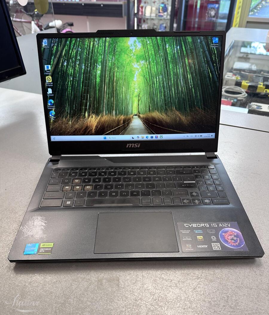 Sülearvuti MSI Cyborg 15 A12v