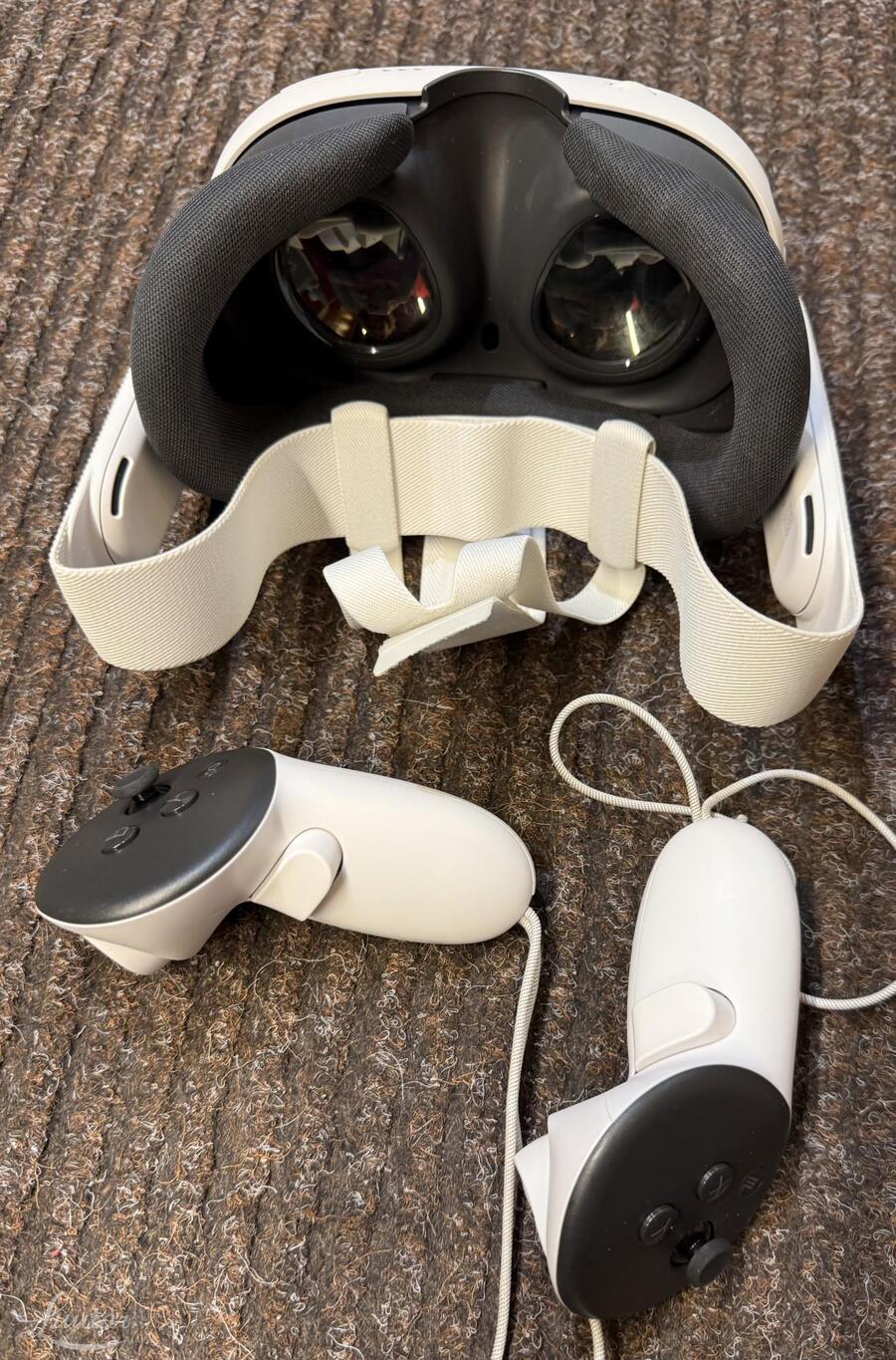 Virtuaalreaalsuse prillid Oculus Meta Quest 3 512GB