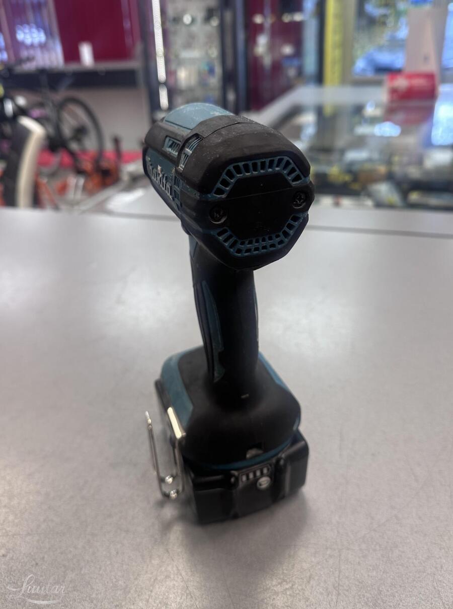 Akulöökkruvikeeraja Makita DTD152 + Aku 18V 5.0Ah