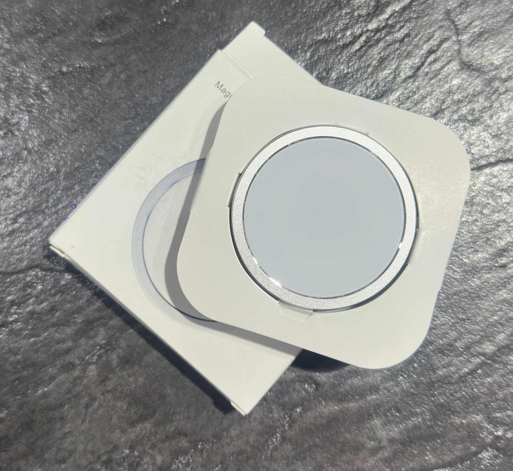 Tootefoto - Juhtmevaba laadija USB-C MagSafe