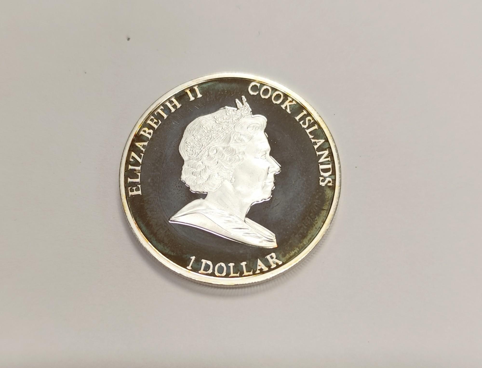 Tootefoto - Münt Cook Islands 1 Dollars