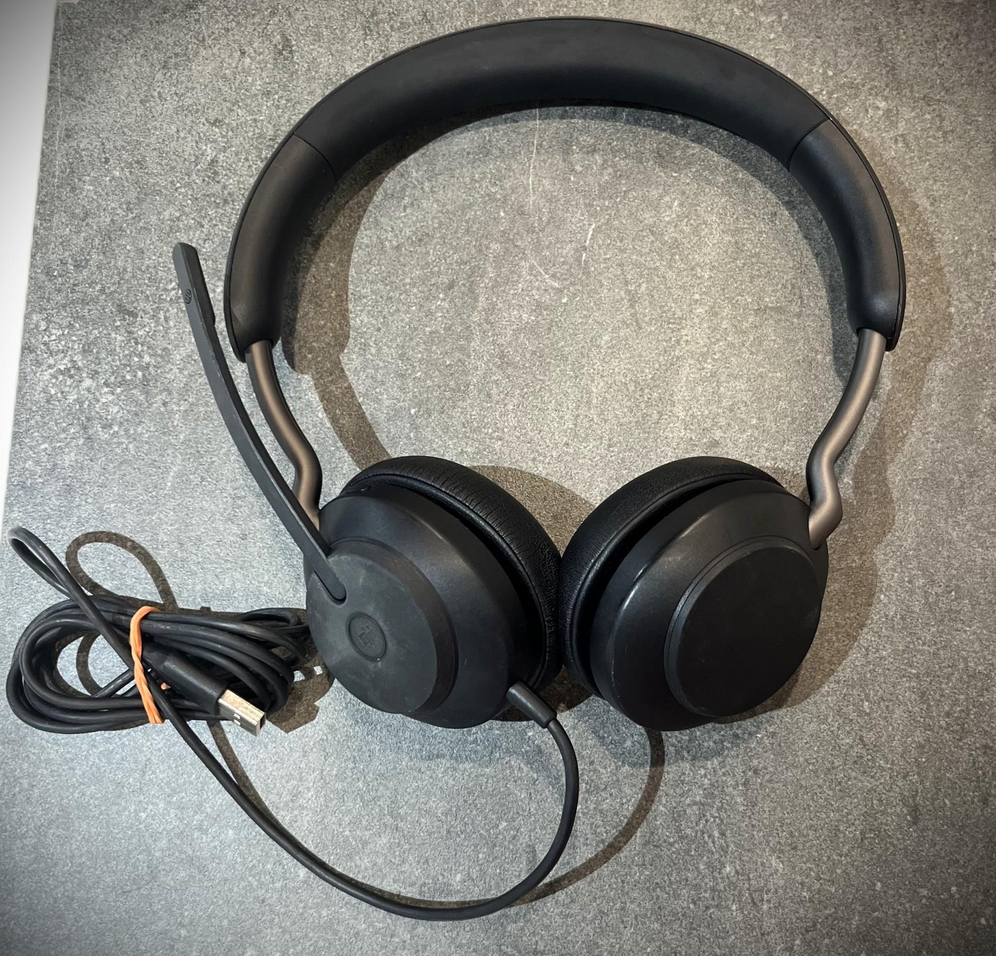 Tootefoto - Kõrvaklapid Jabra Evolve2 40