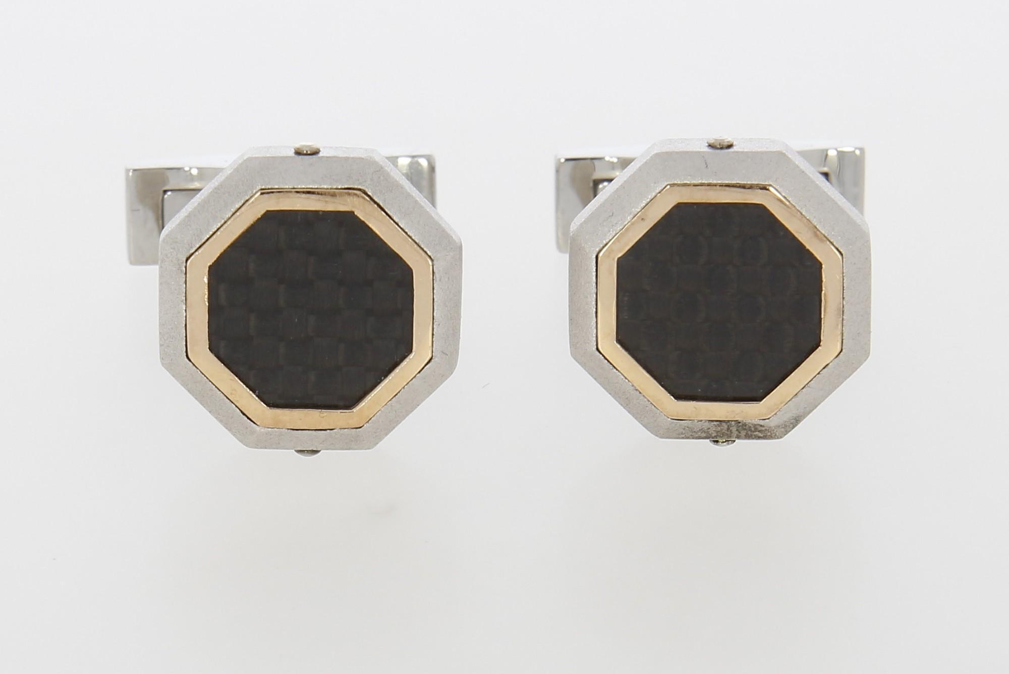 Tootefoto - Mansetinööbid Baraka