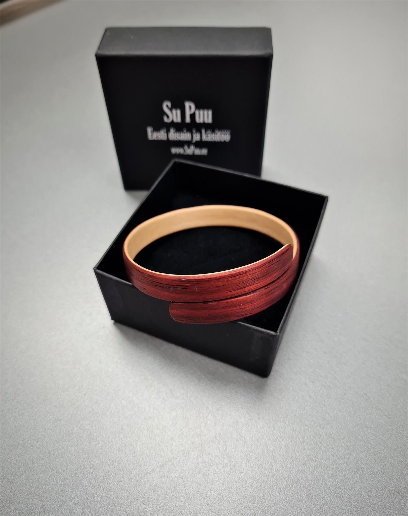 Tootefoto - Su Puu Käevõru Padouk!