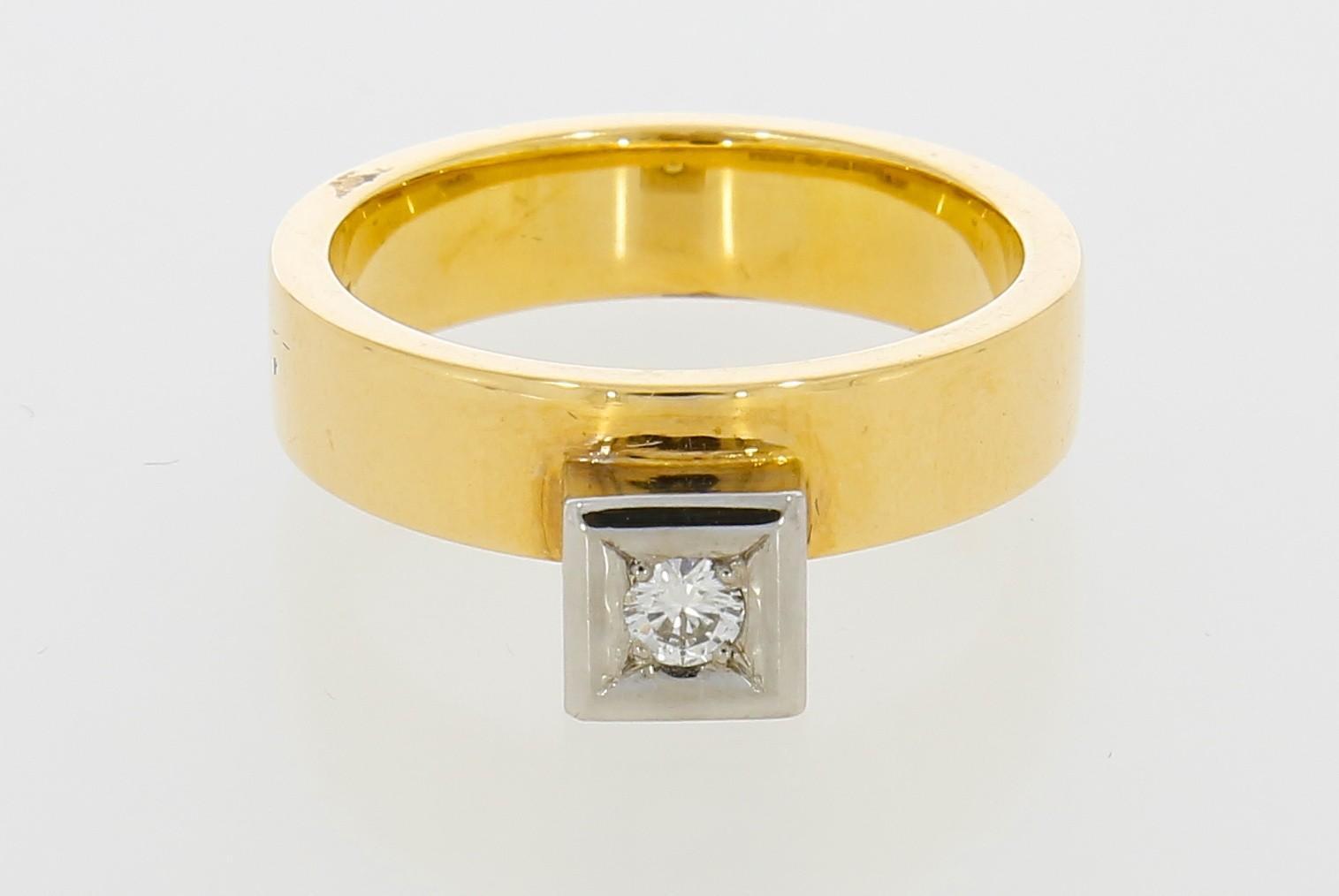 Tootefoto - Kuldsõrmus 750* Briljant