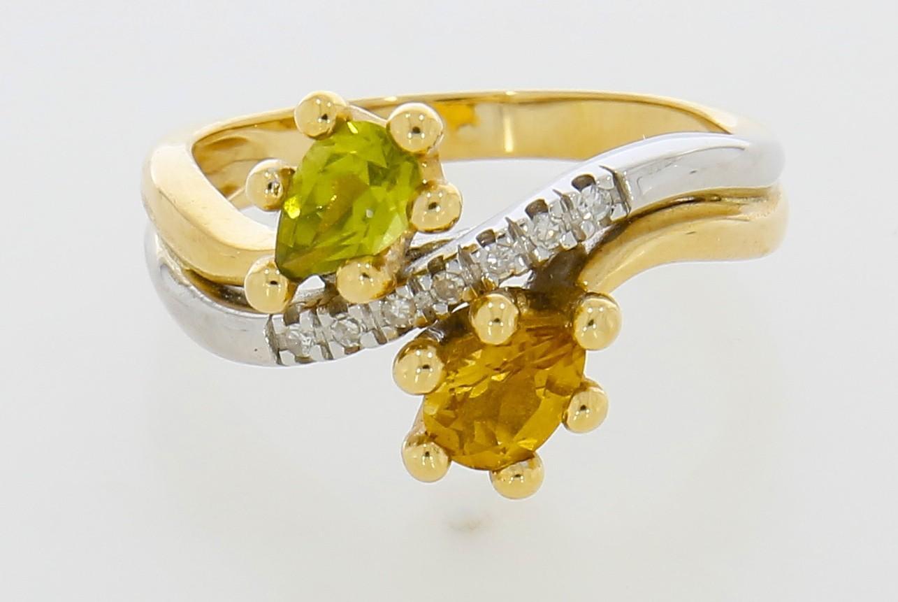 Tootefoto - Kuldsõrmus 585* Peridot + tsitriin 0,76ct + briljandid 0,05c