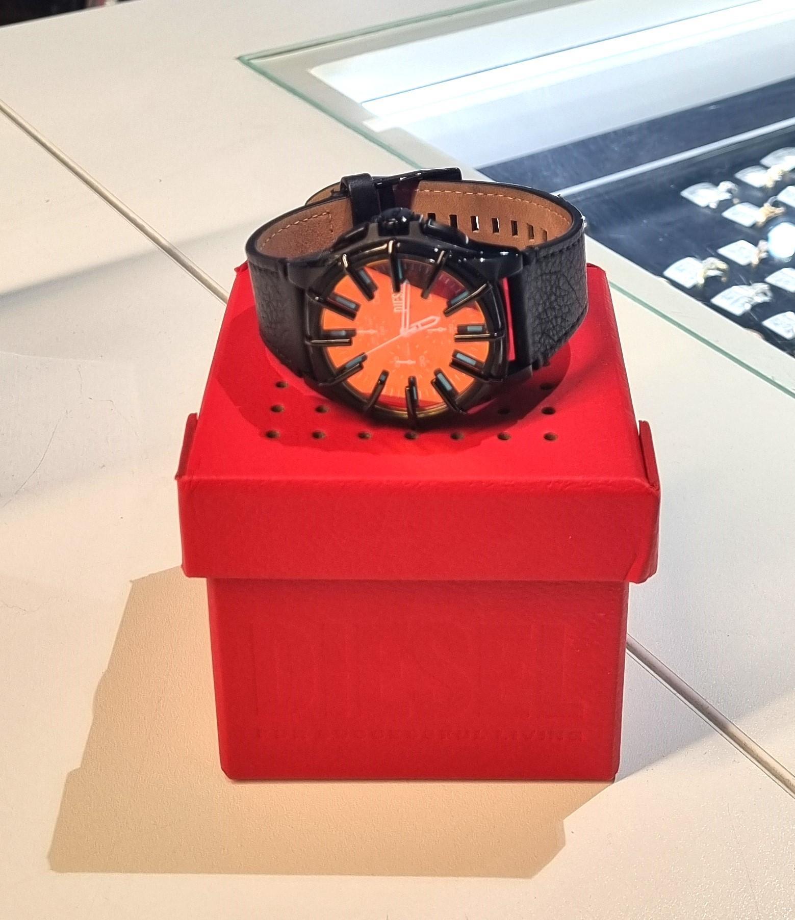 Tootefoto - Käekell Diesel DZ4658