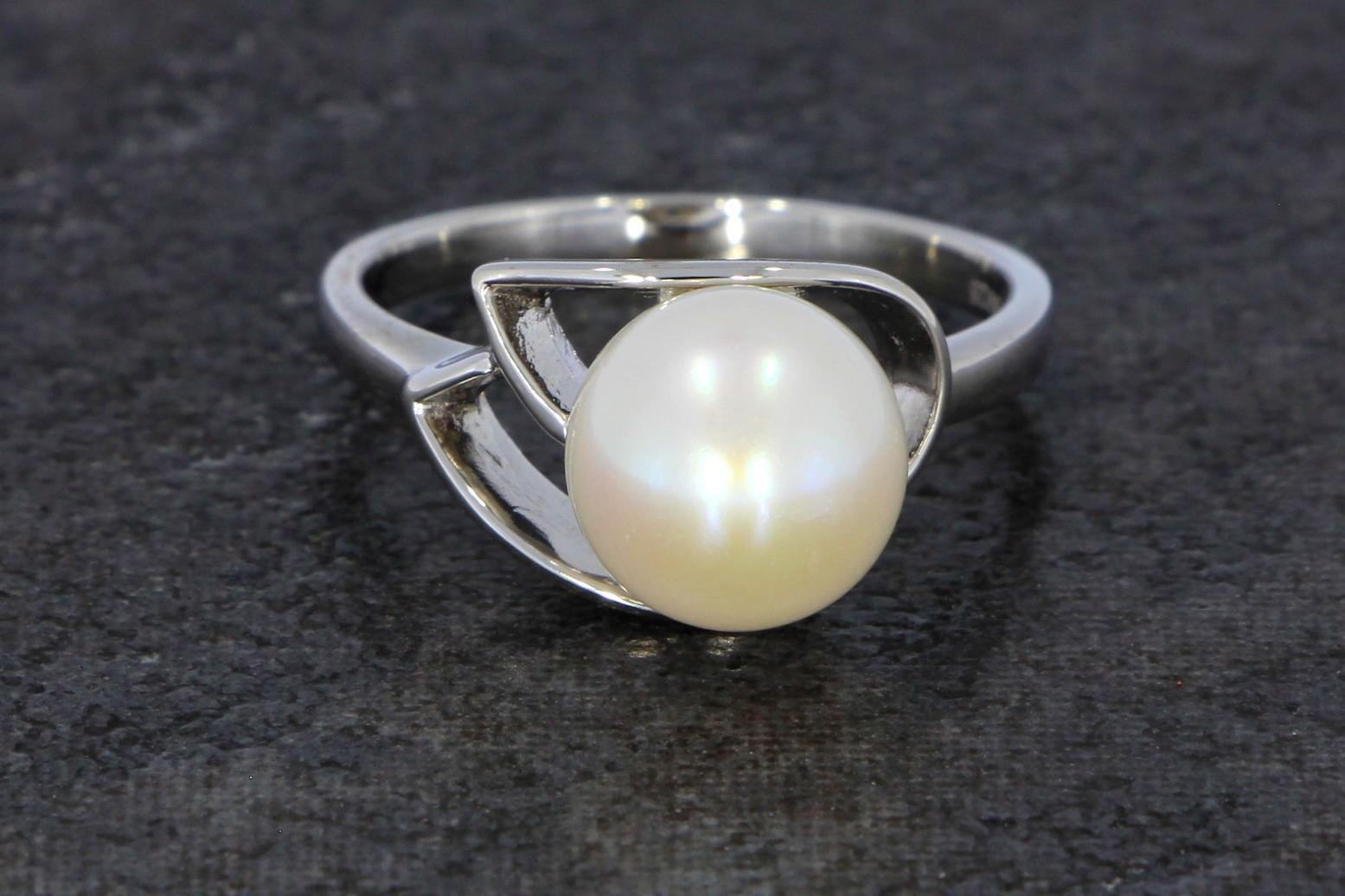 Tootefoto - Hõbesõrmus 925* GAURA Pärliga