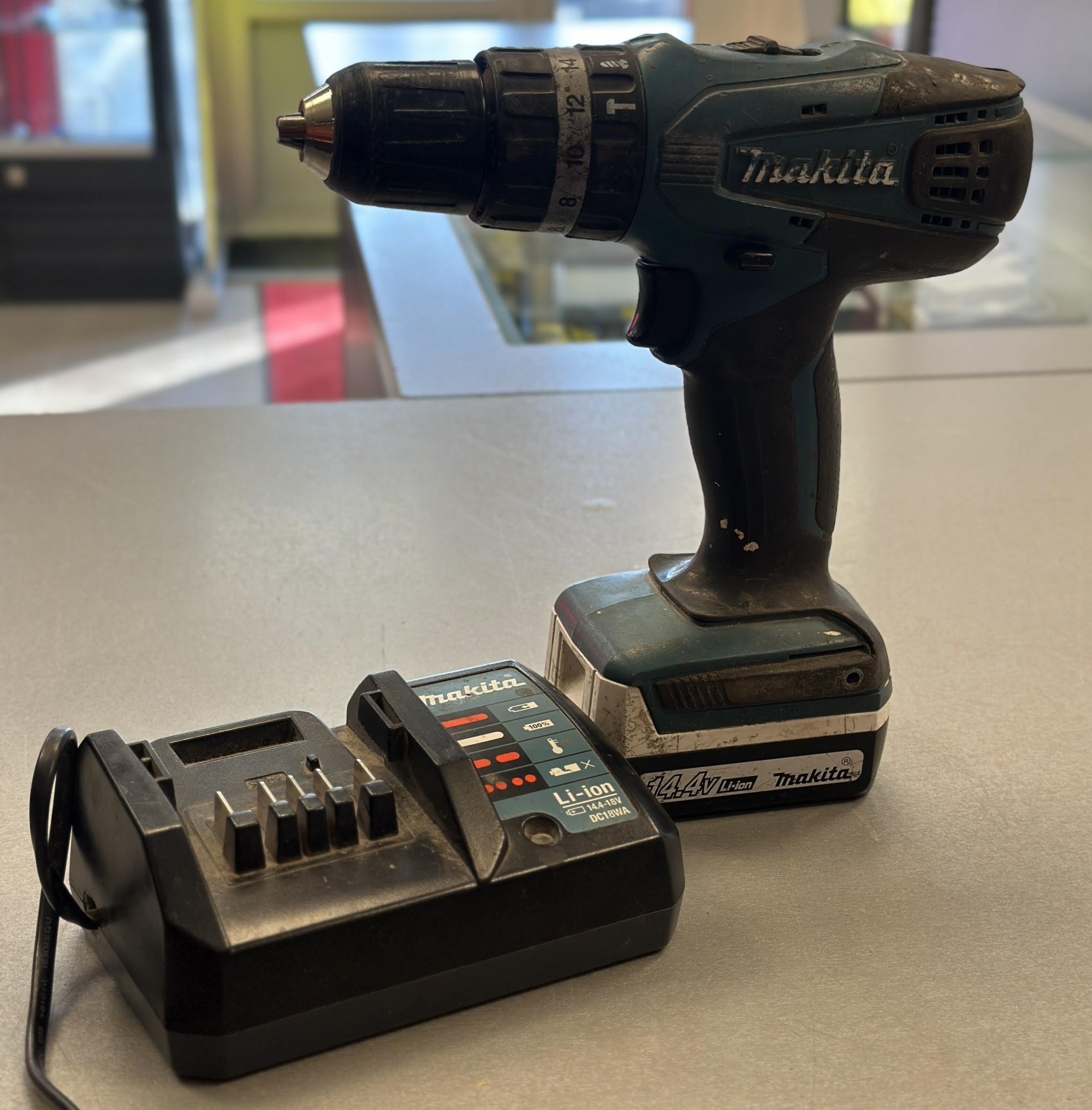 Tootefoto - Akukruvikeeraja-trell Makita HP347D