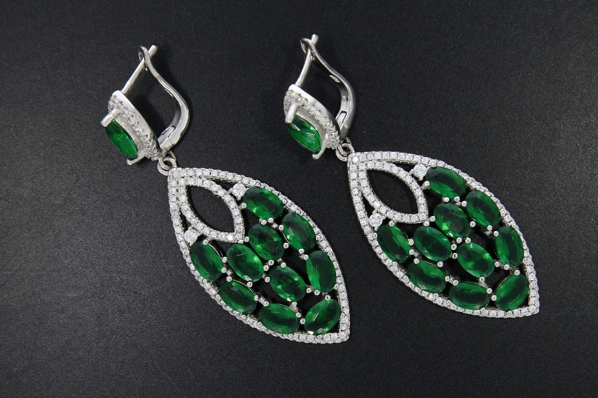 Tootefoto - Hõbekõrvarõngad 925*