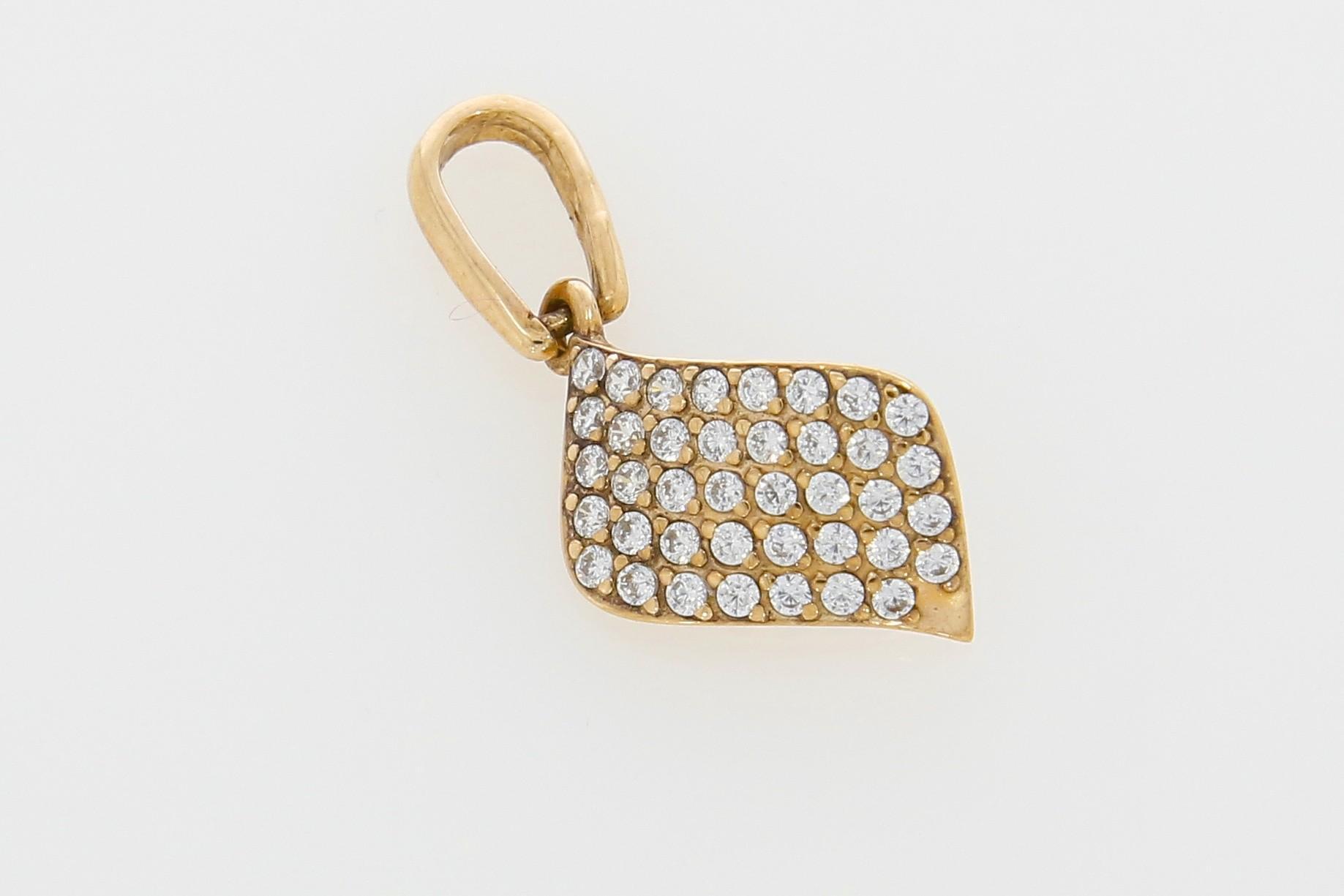 Tootefoto - Kuld kulon 375* Karatov