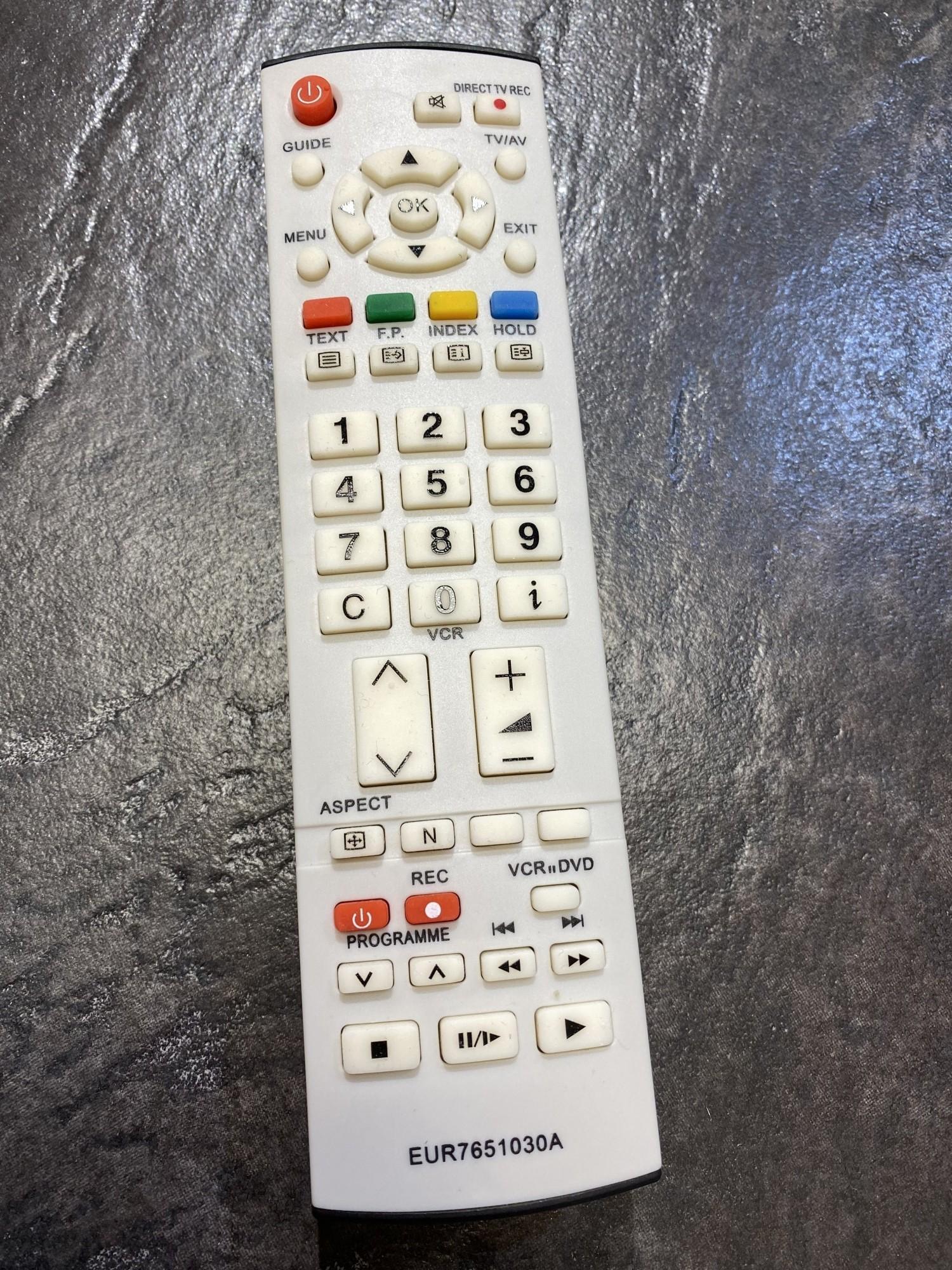 Tootefoto - Pult Panasonic EUR7651030A