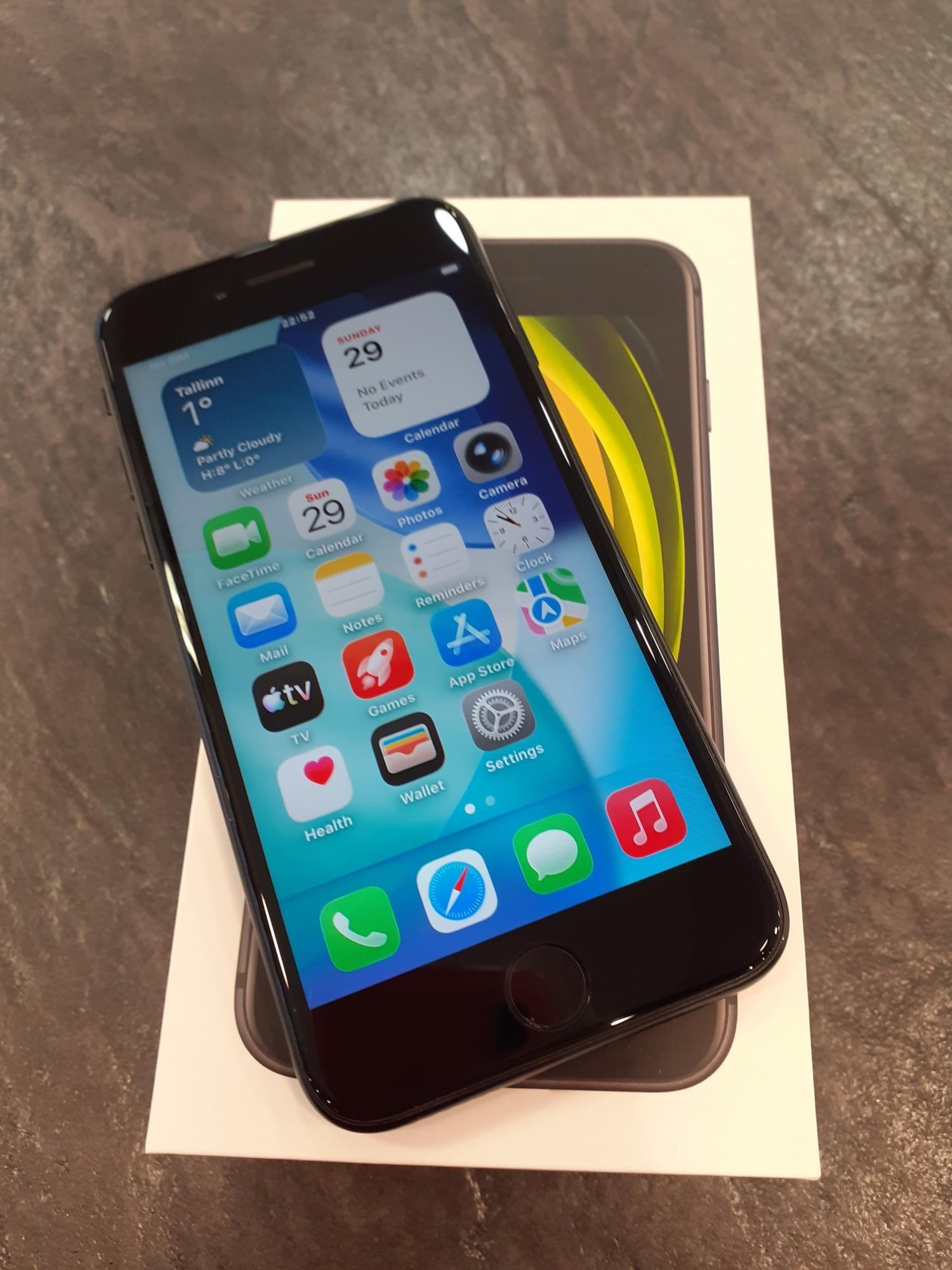 Tootefoto - Mobiiltelefon Apple iPhone SE 2020 128GB