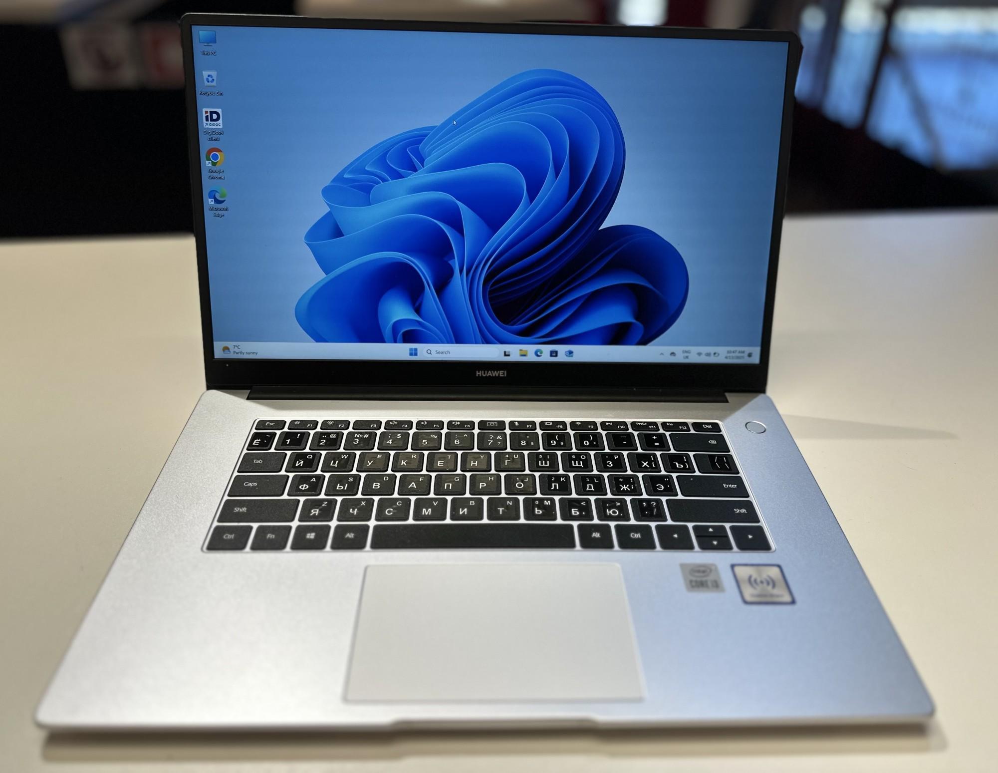 Tootefoto - Sülearvuti HUAWEI MateBook D15