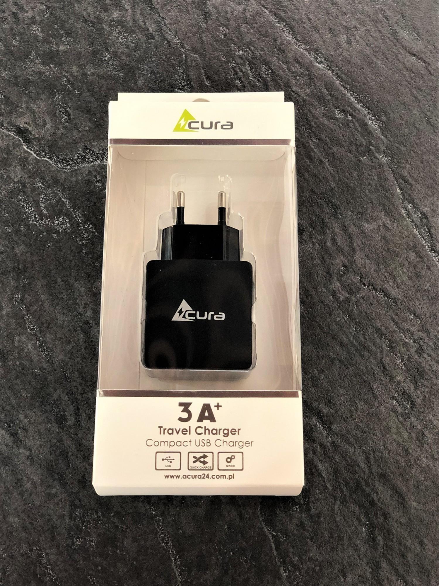 Tootefoto - Laadija ACURA UT205 5V/3A