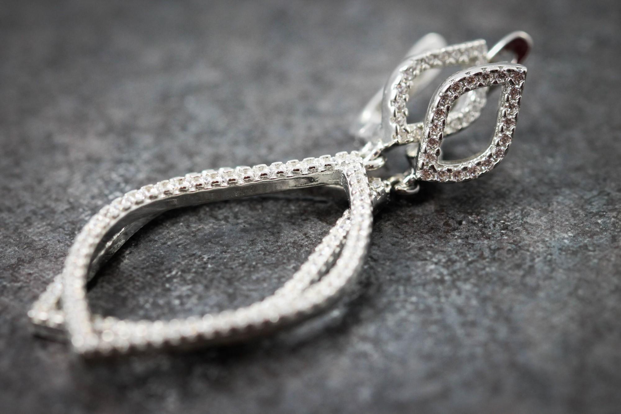 Tootefoto - Hõbekõrvarõngad 925*