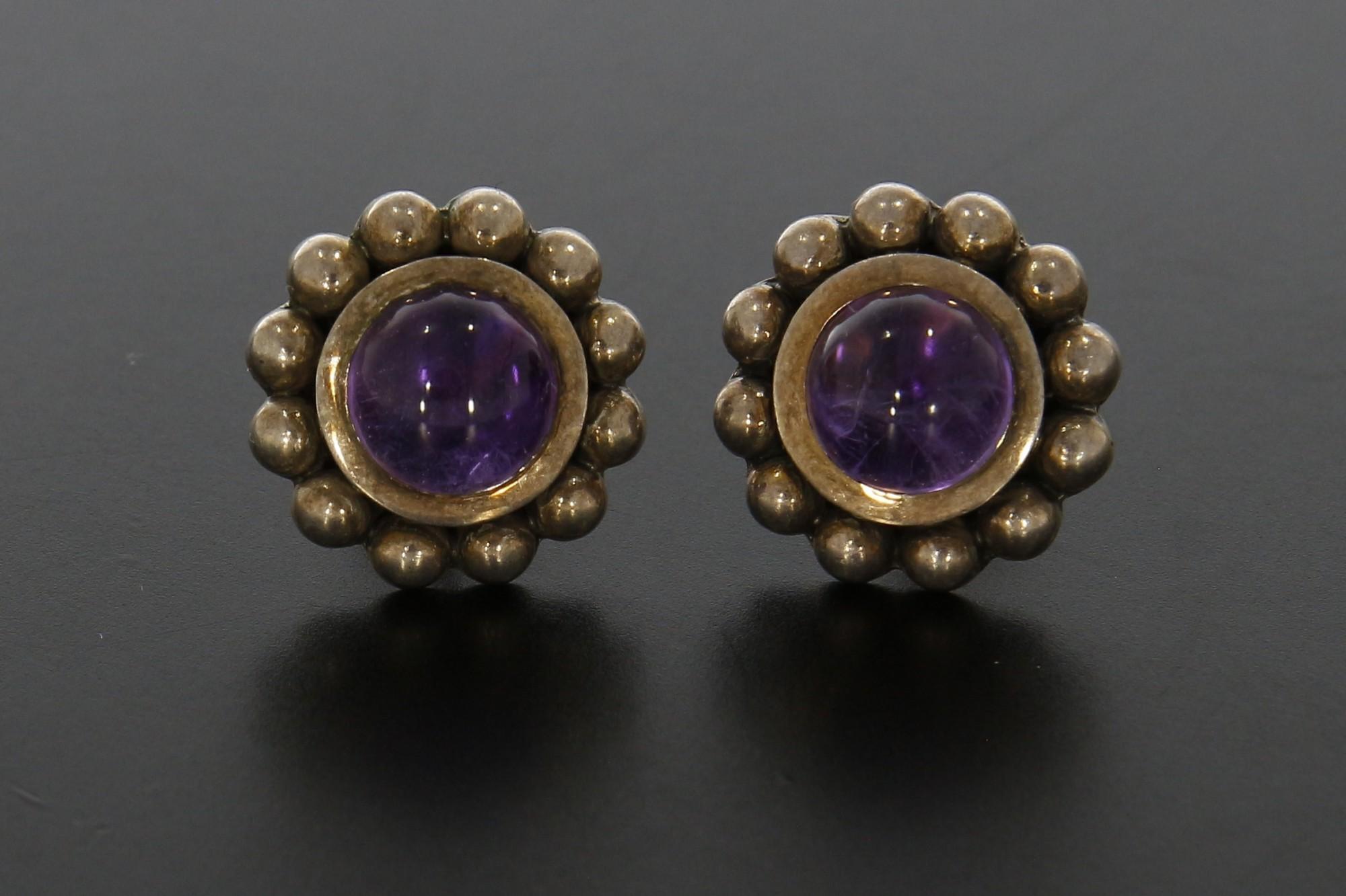 Tootefoto - Hõbekõrvarõngad 925* Ametüstid