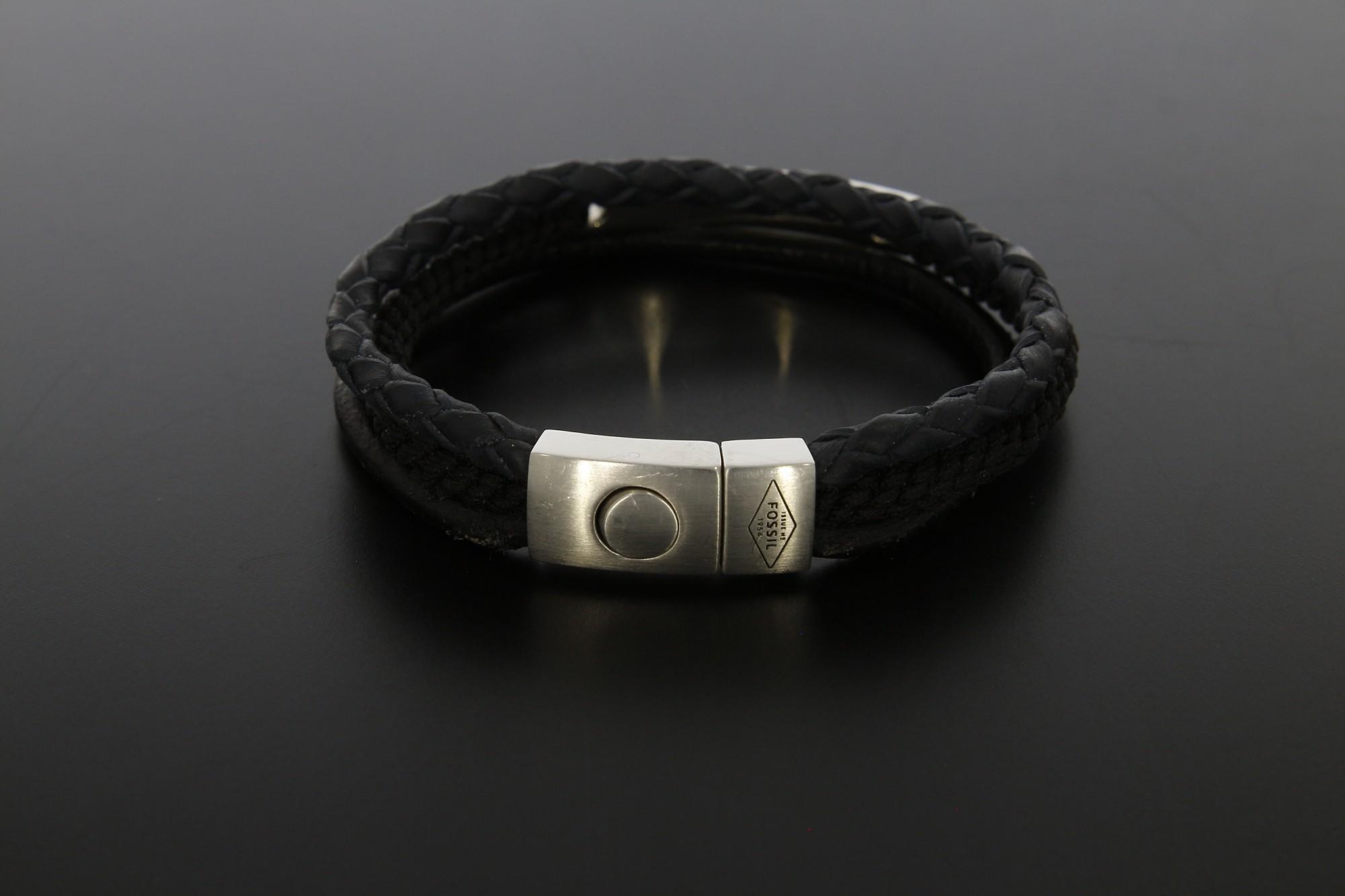 Tootefoto - Nahk käevõru Fossil