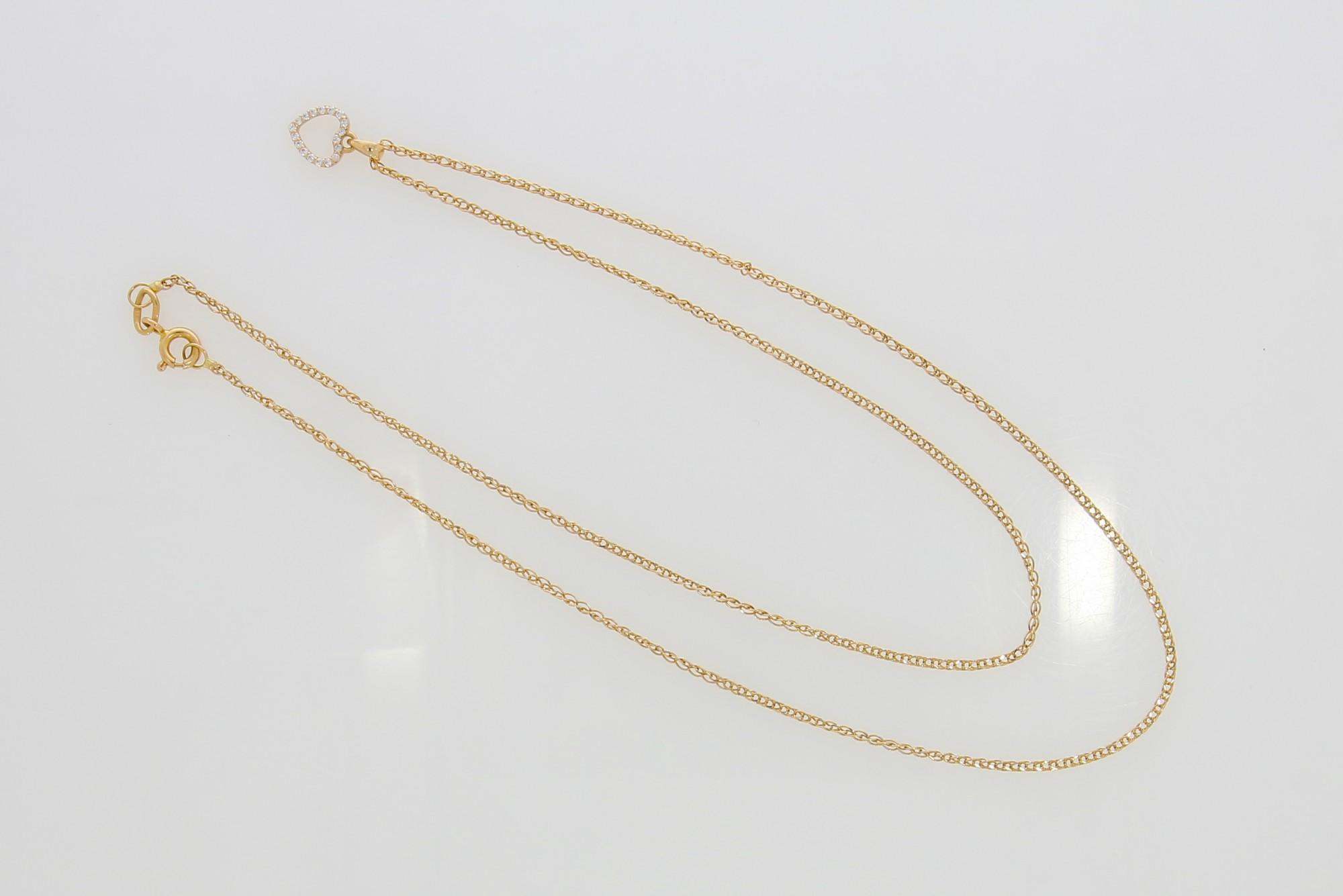 Tootefoto - Kuldkaelakett kuloniga 585*