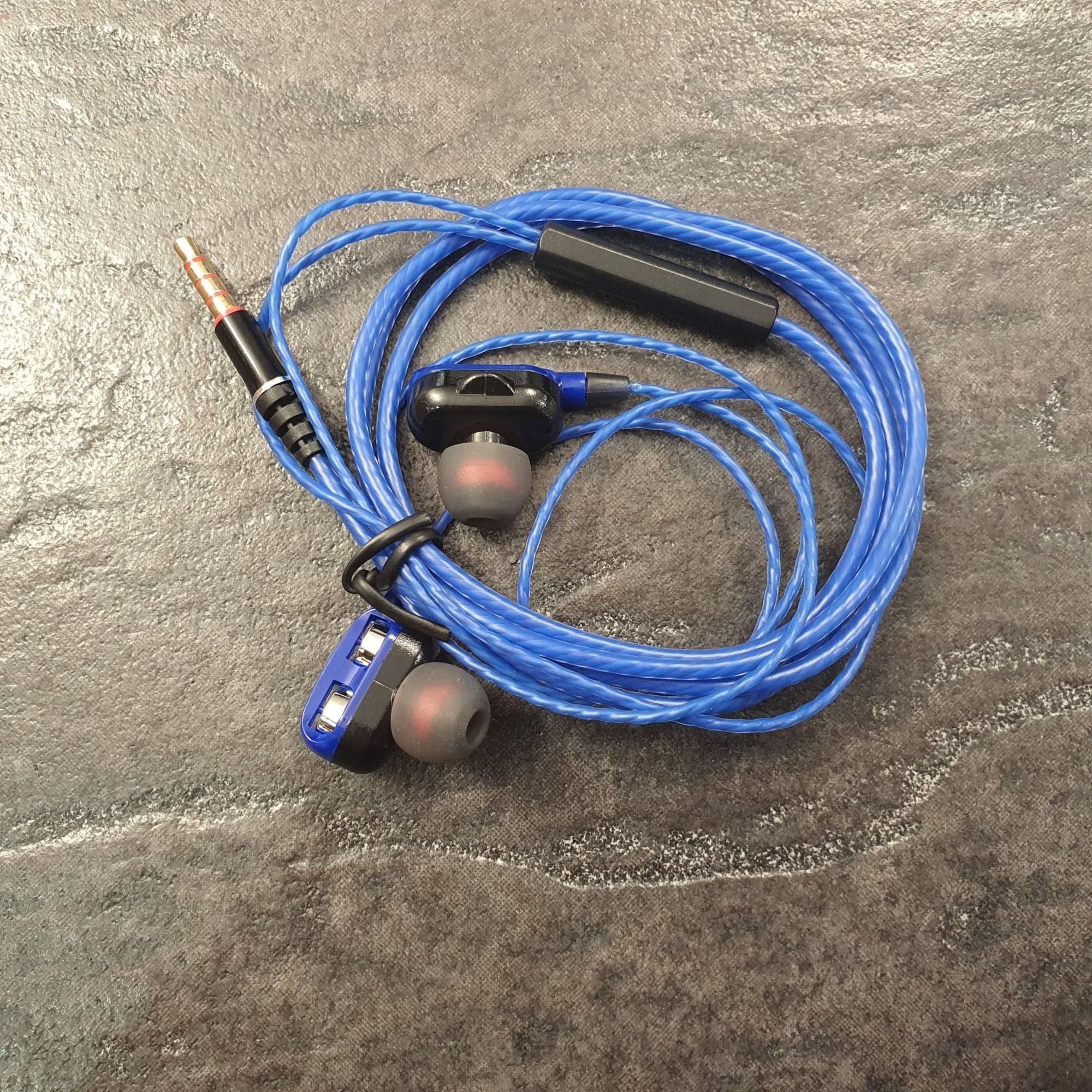 Tootefoto - Kõrvaklapid SuperBass 3