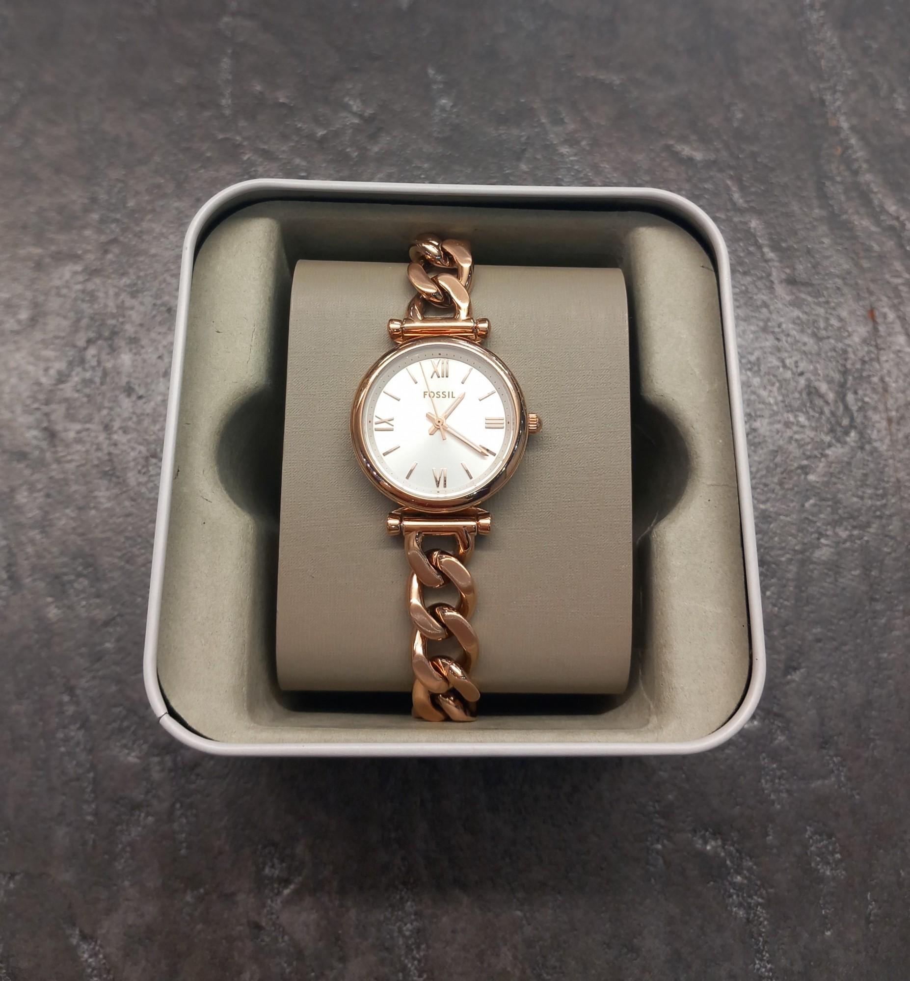 Tootefoto - Käekell Fossil Carlie watch ES5330