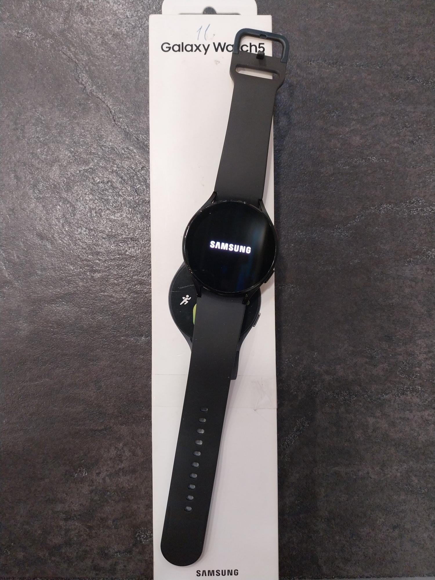 Tootefoto - Nutikell Samsung Galaxy Watch 5 (SM-R910)