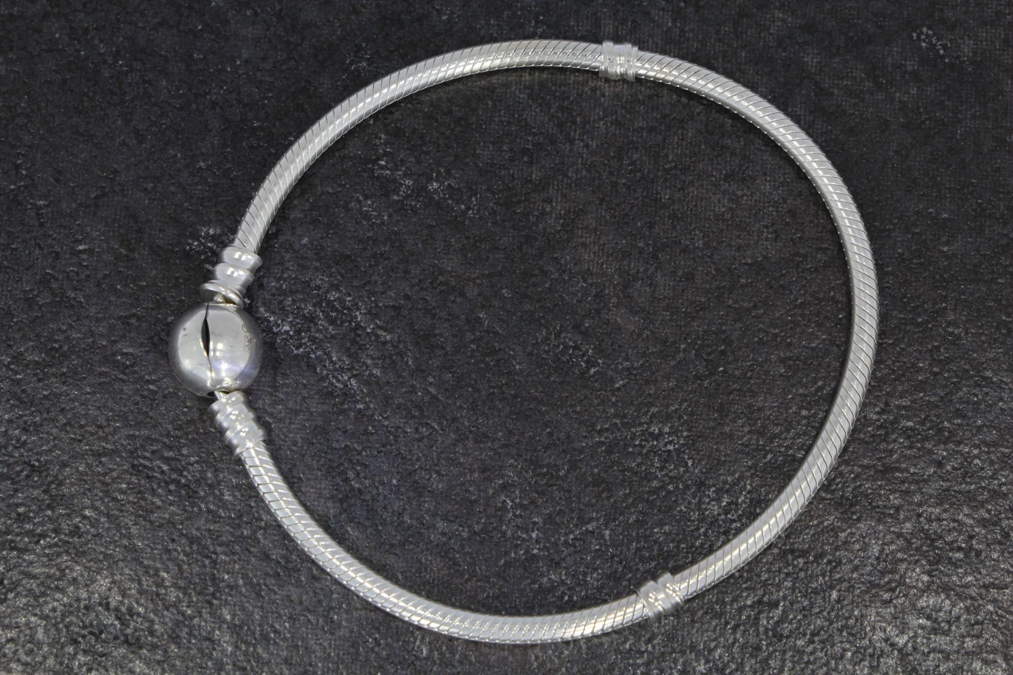 Tootefoto - Hõbekäekett 925*