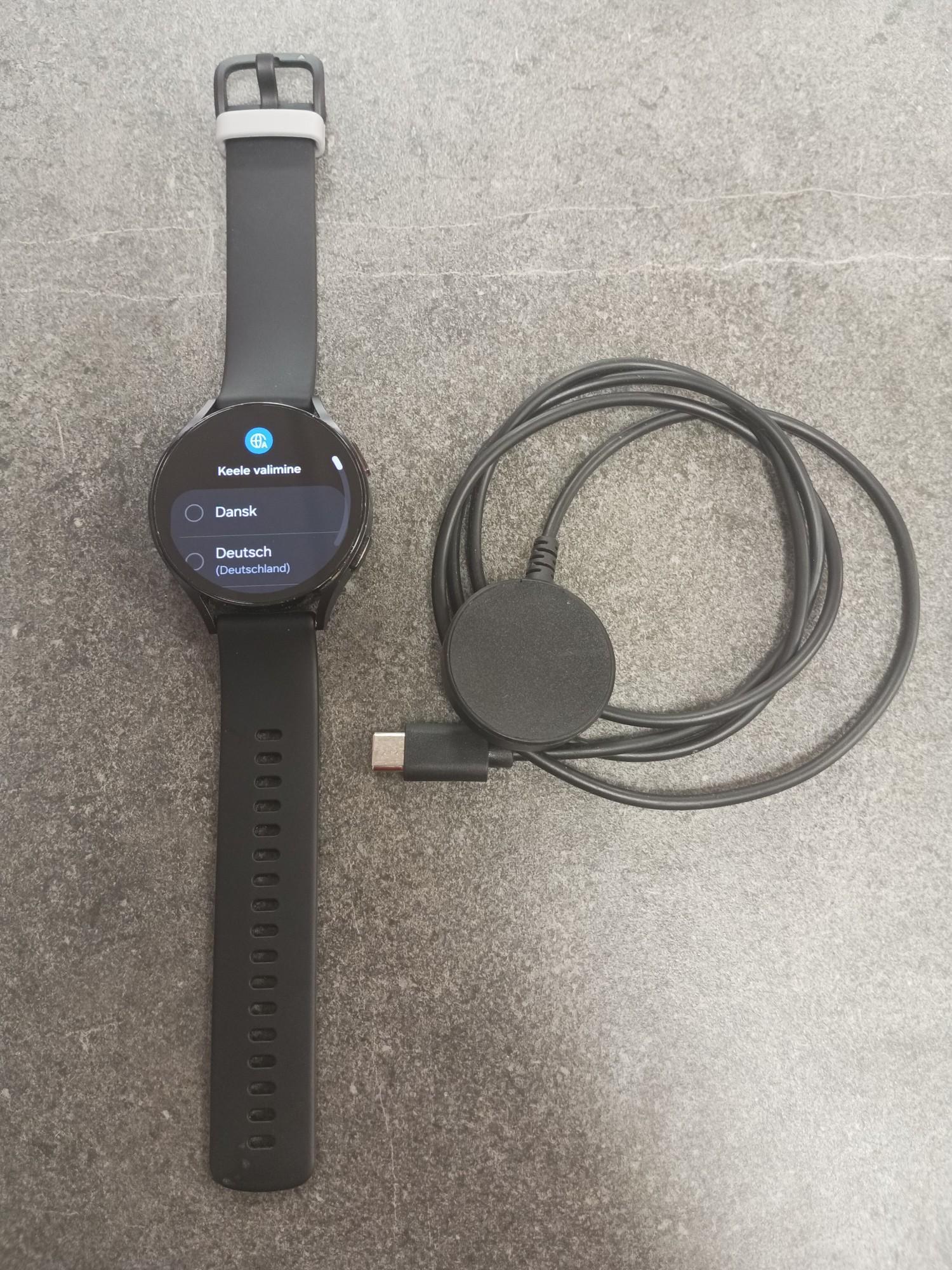 Tootefoto - Nutikell Samsung Galaxy Watch 6 (V9RF) 44 mm