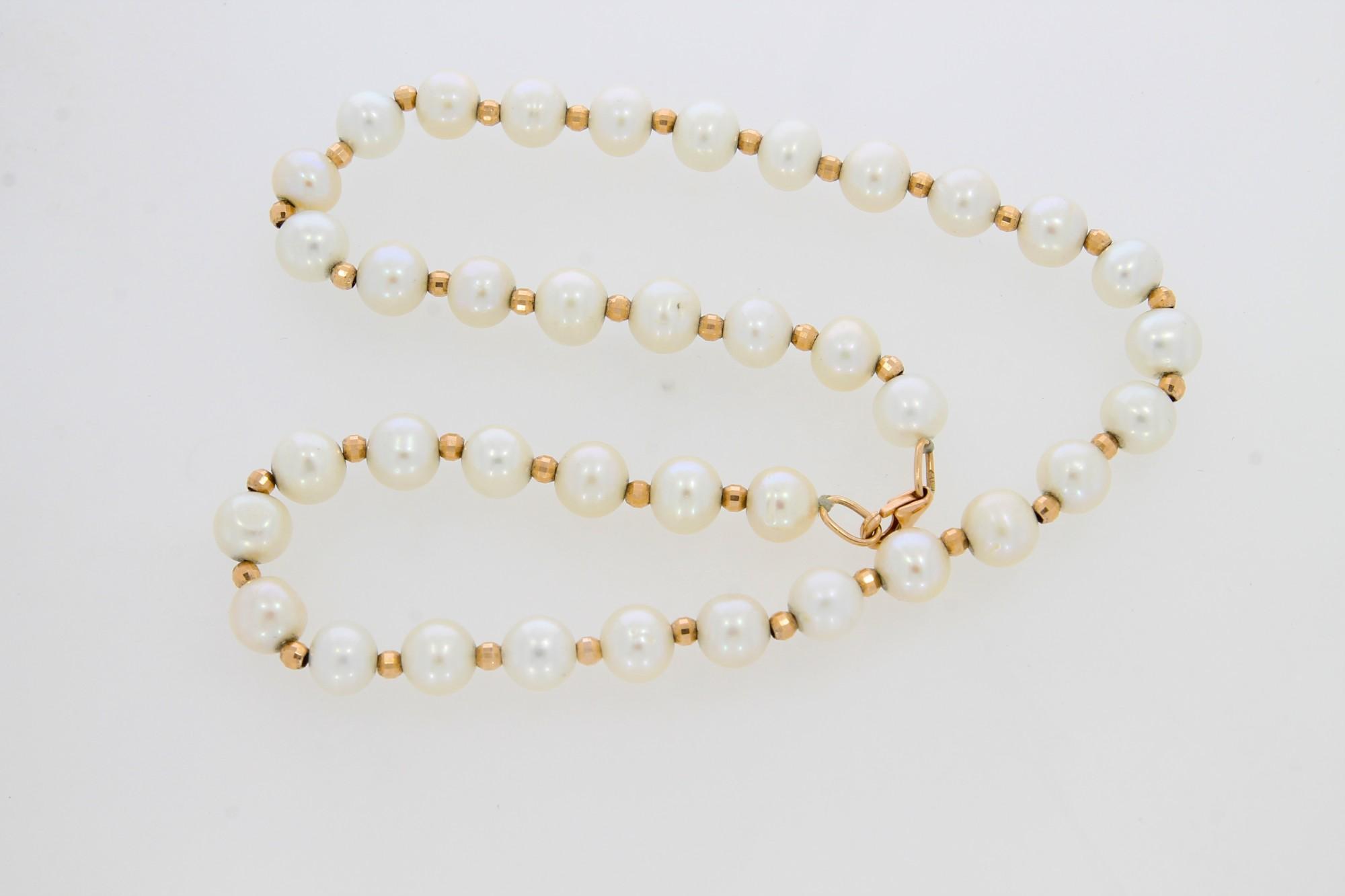 Tootefoto - Pärlikee kullaga 585*