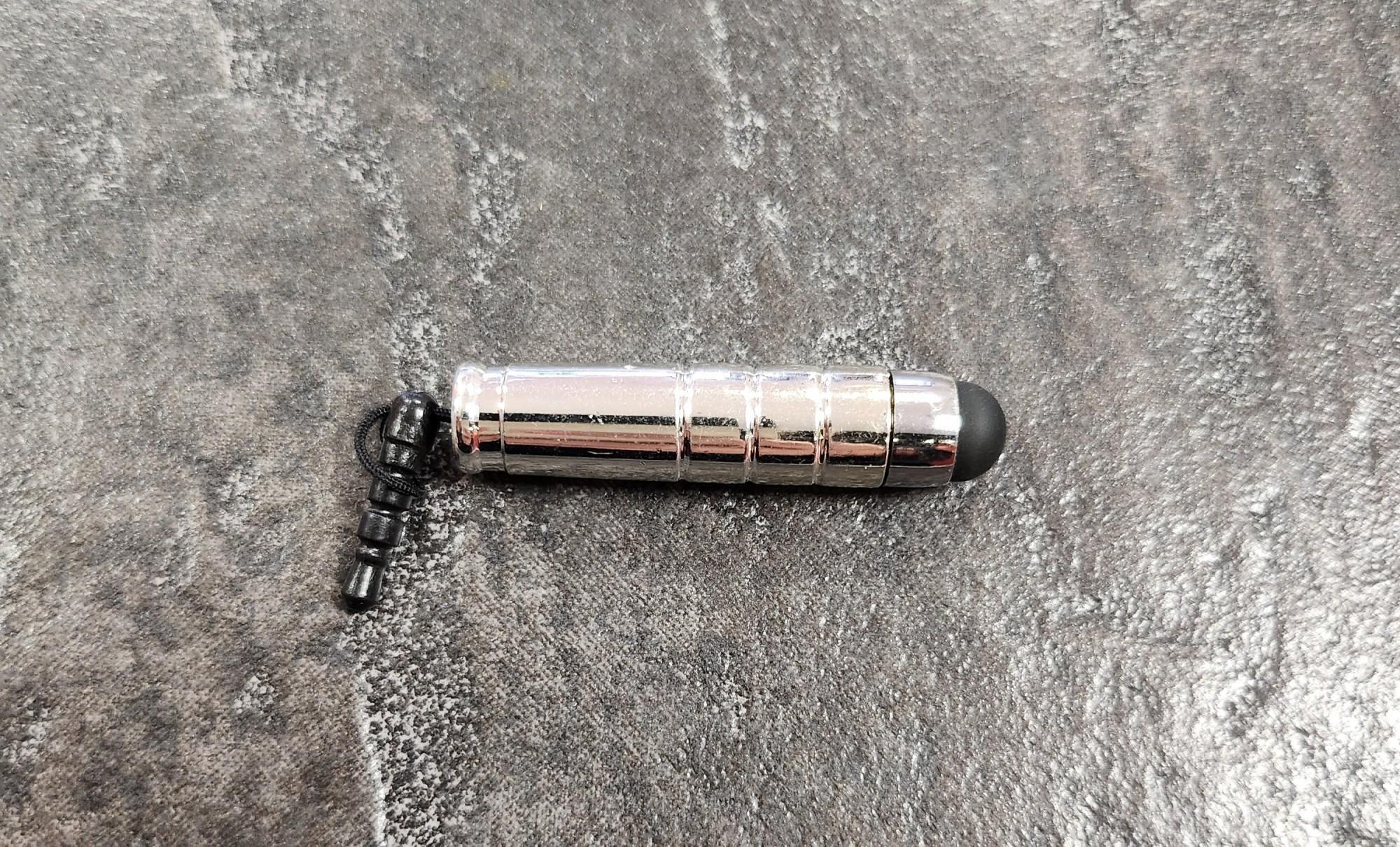 Tootefoto - Puutepliats Stylus silver