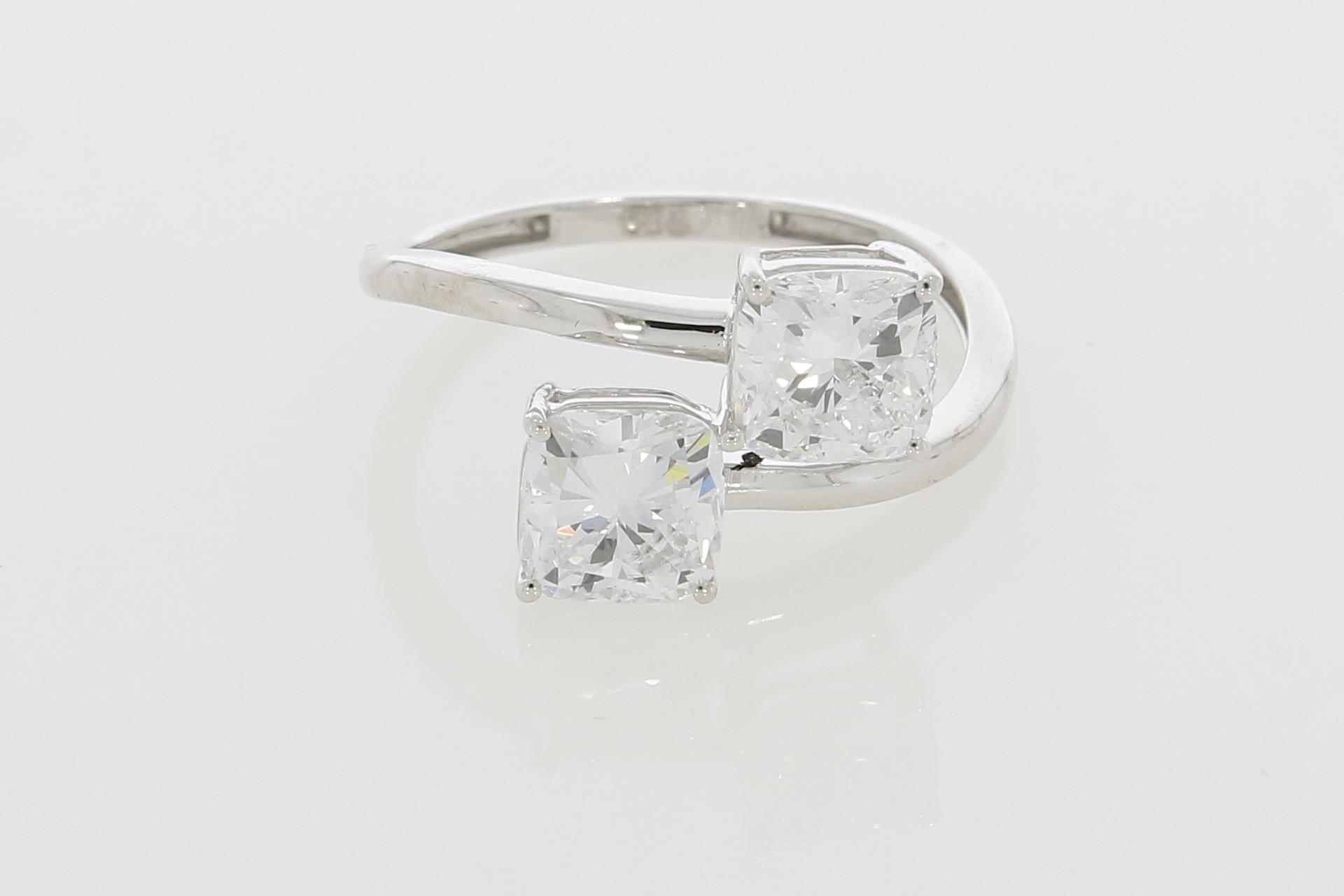 Tootefoto - Kuldsõrmus 585* Briljandid 2