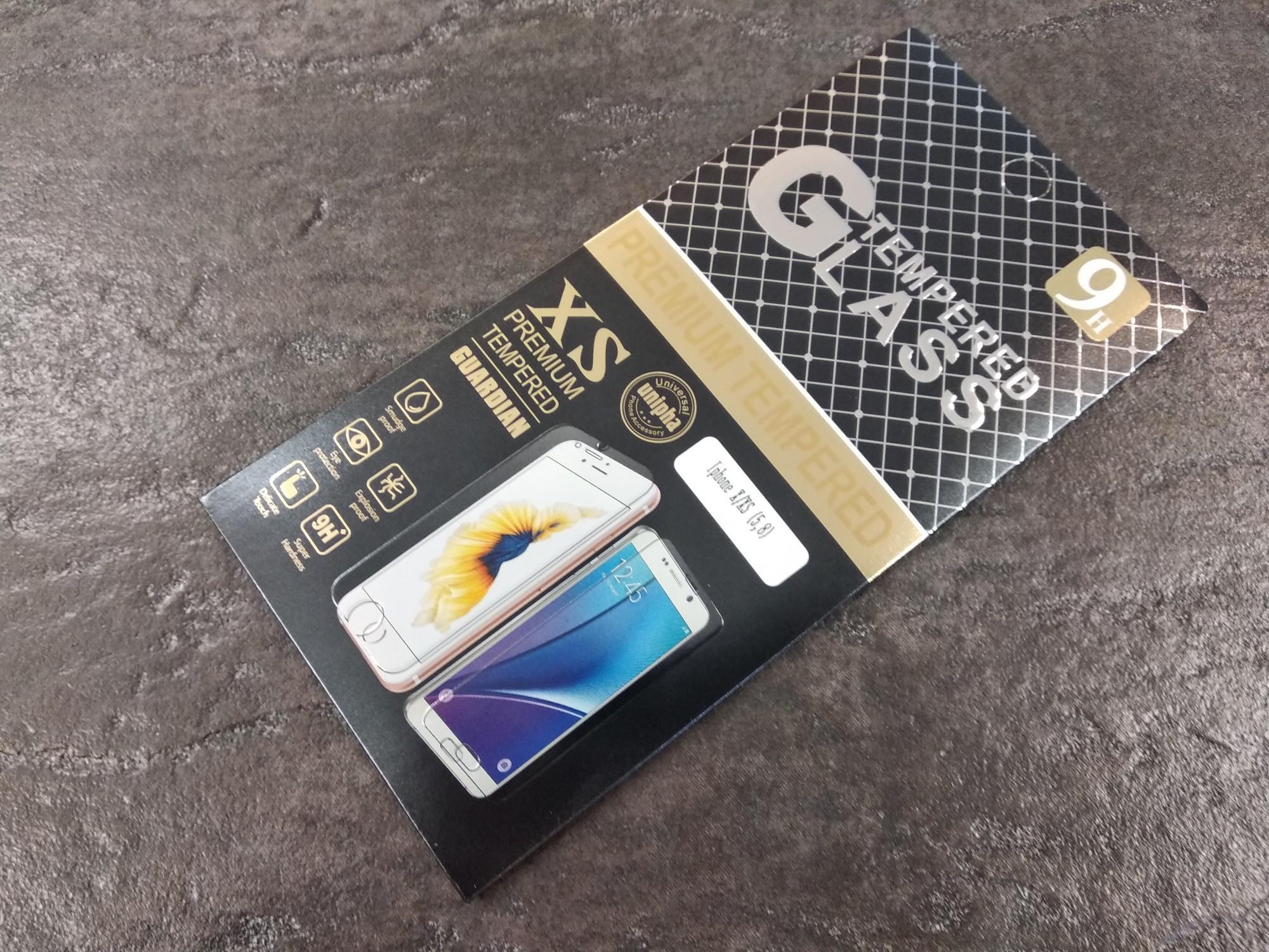 Tootefoto - Kaitseklaas IPhone X/XS (5,8)