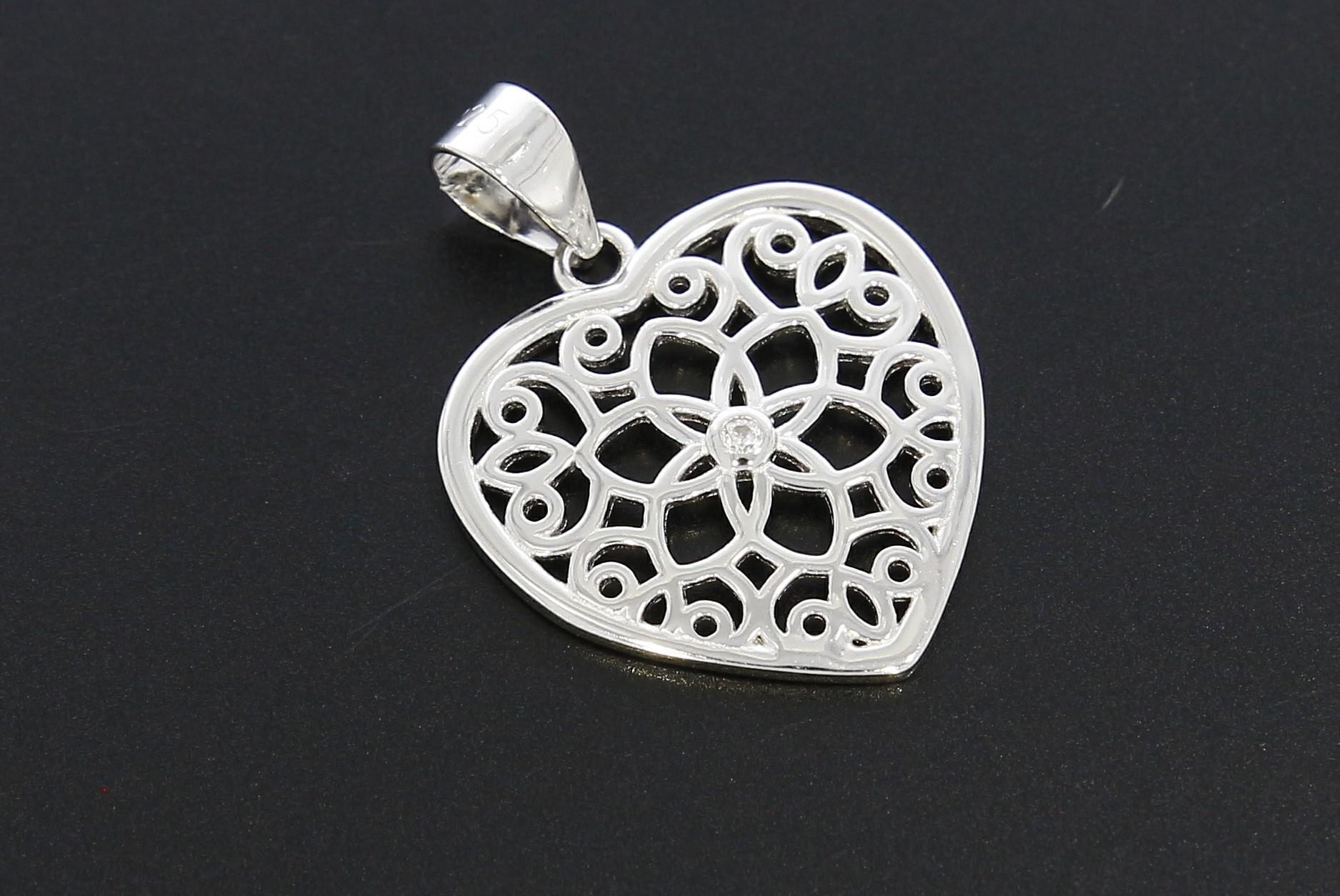Tootefoto - Hõbe kulon 925* Süda