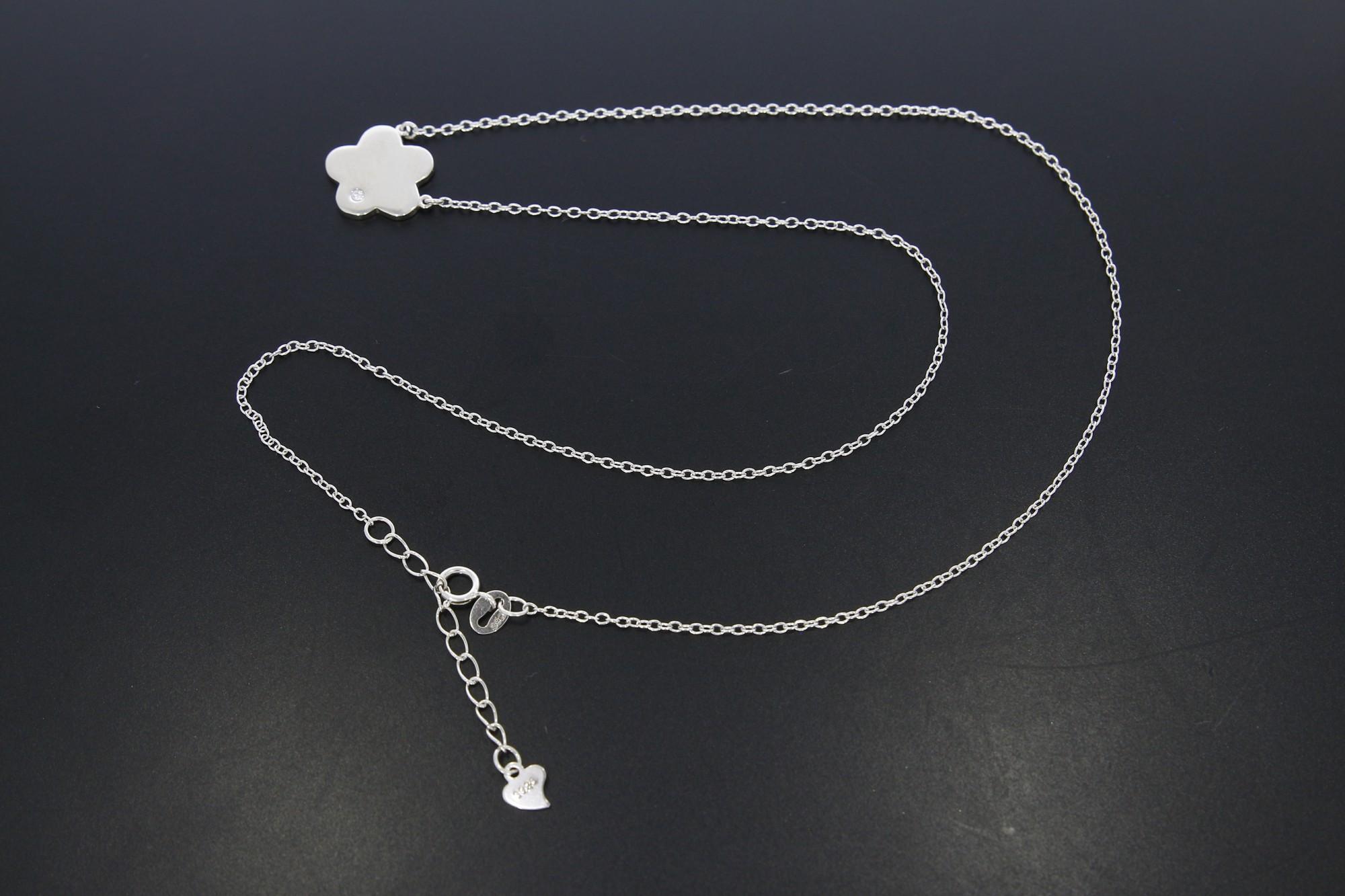 Tootefoto - Hõbekaelakett kuloniga 925*