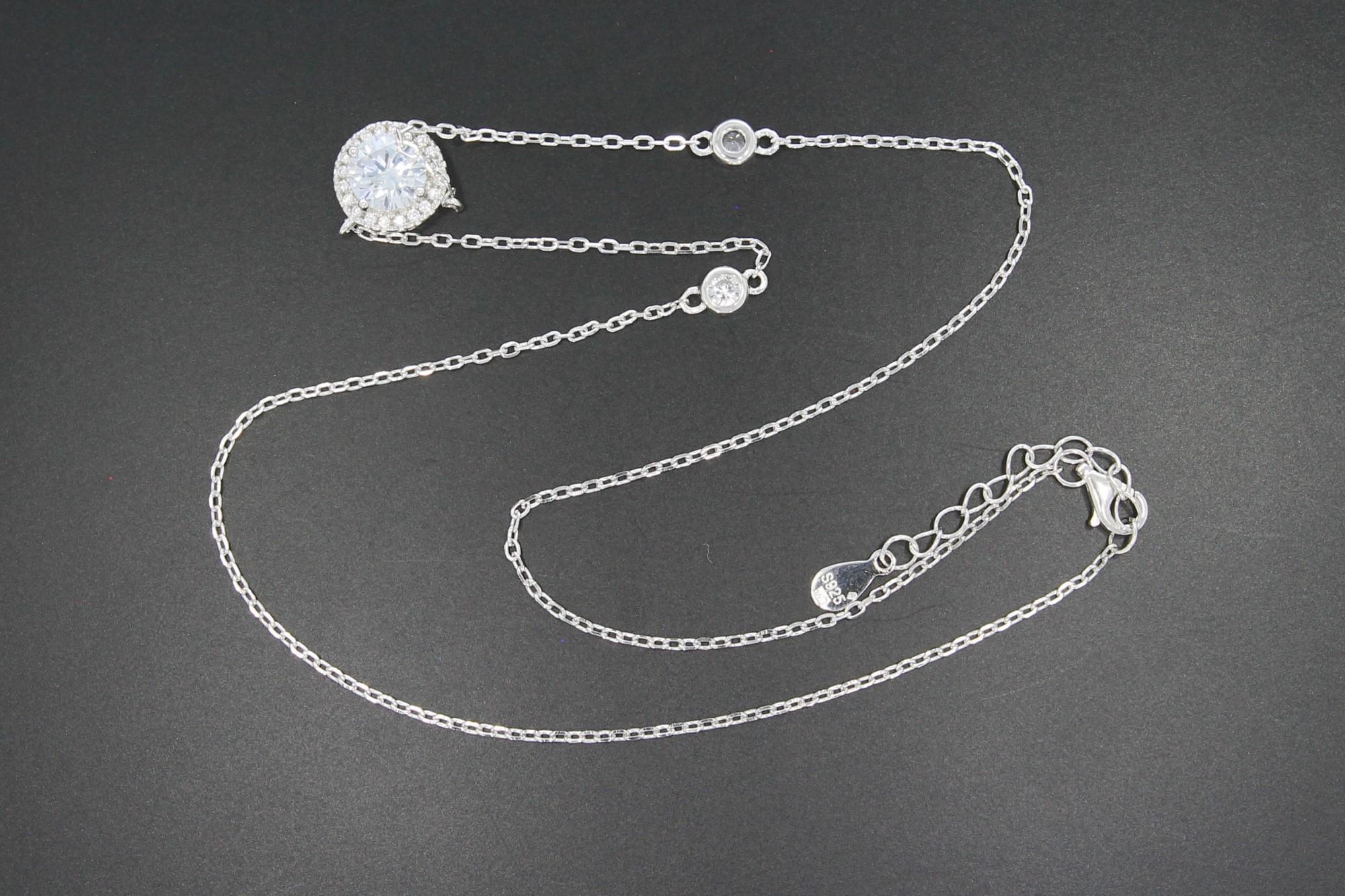 Tootefoto - Hõbekaelakett kuloniga 925*