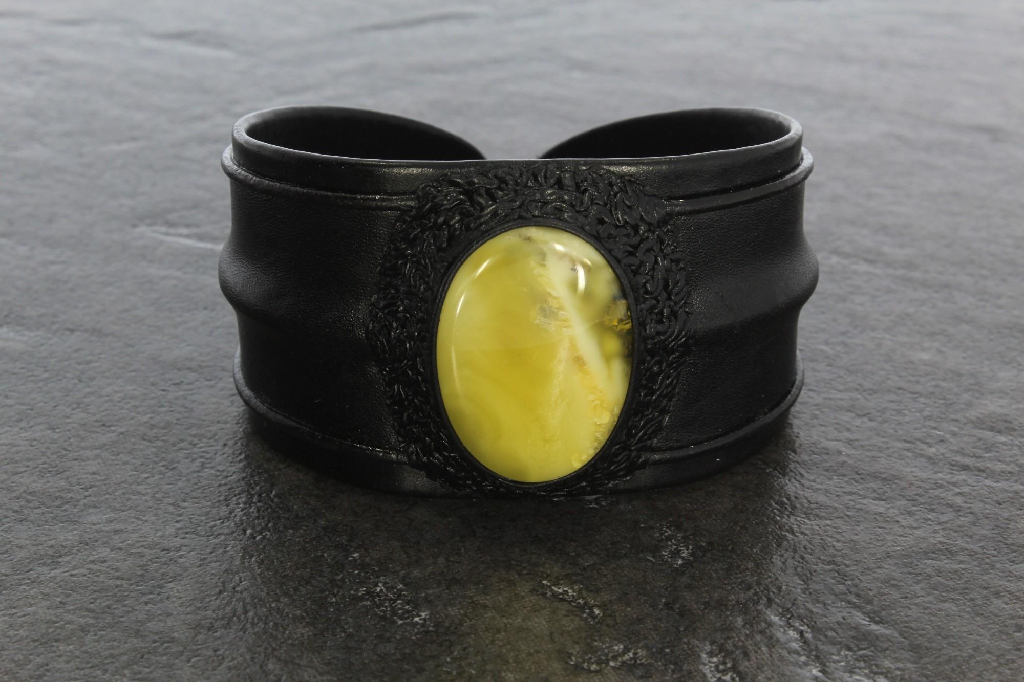 Tootefoto - Käevõru merevaiguga Käsitöö!