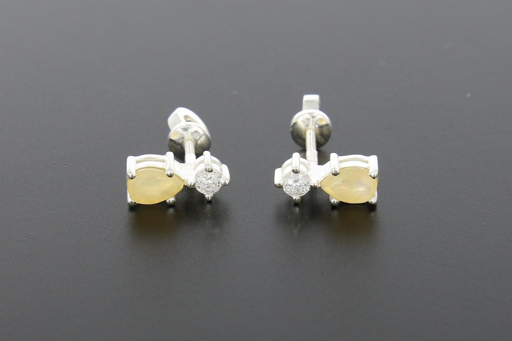 Tootefoto - Hõbekõrvarõngad 925* Opaalid! Golden Silver Jewelry