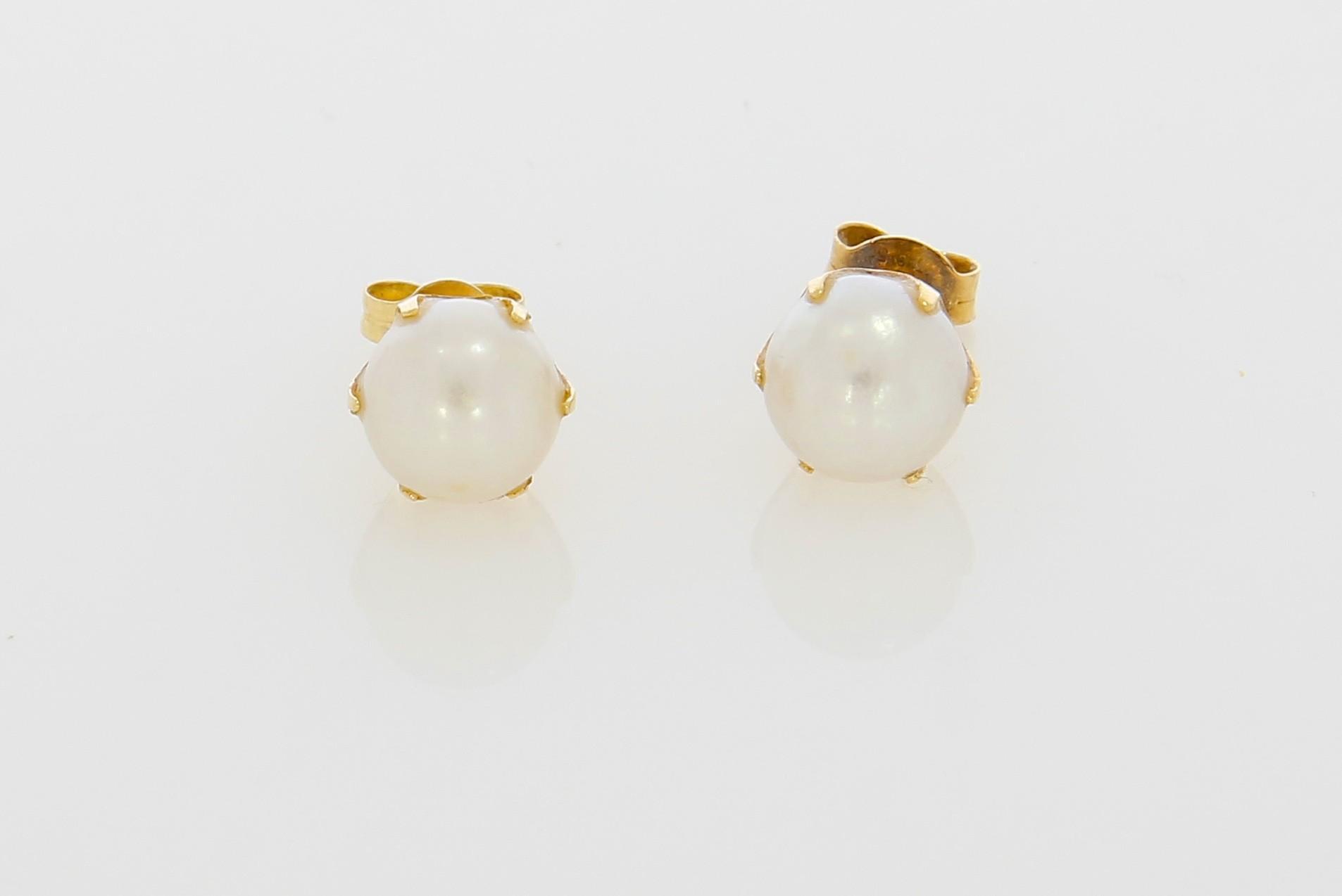 Tootefoto - Kuldkõrvarõngad 585* Pärlid