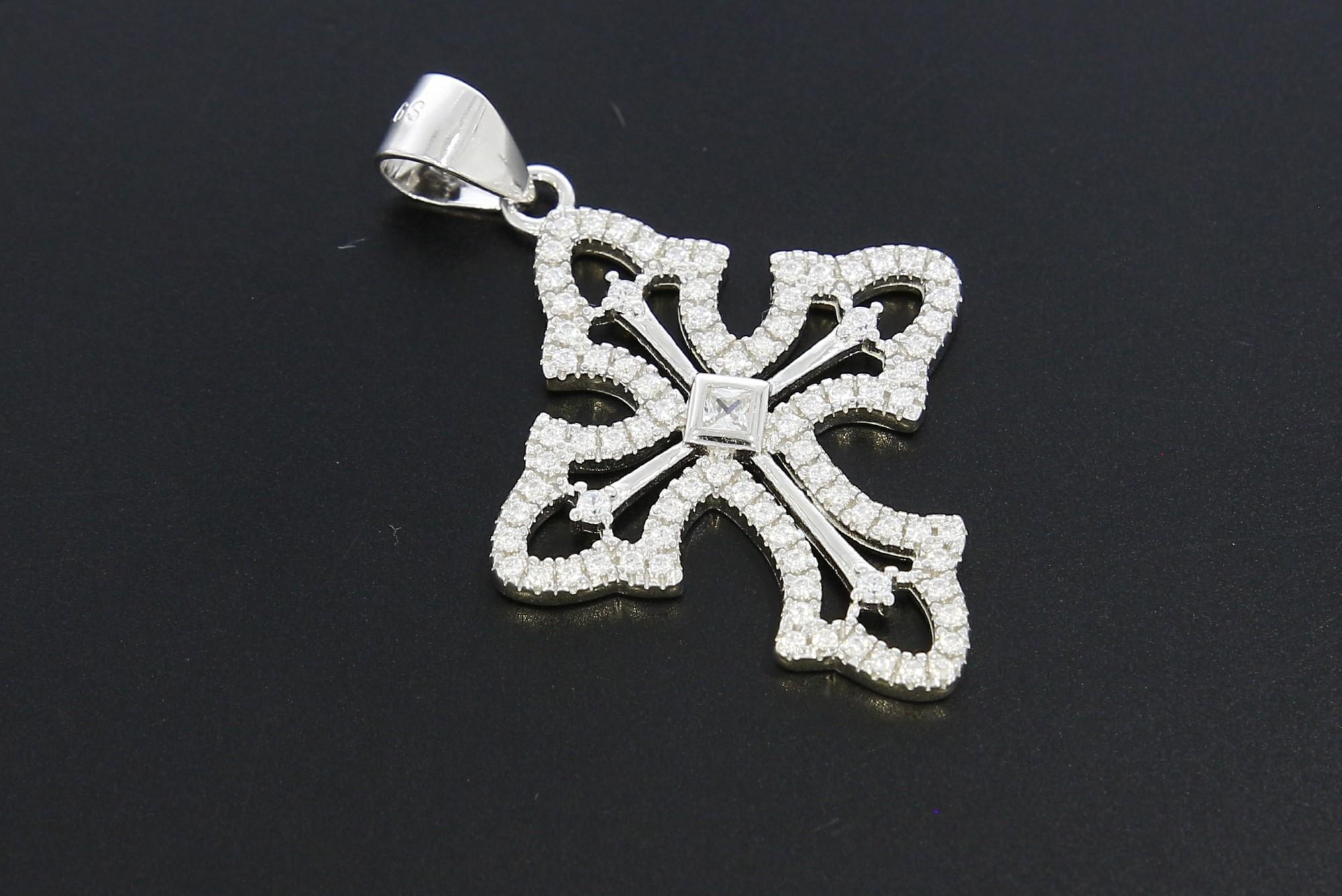 Tootefoto - Hõbe kulon 925* Rist