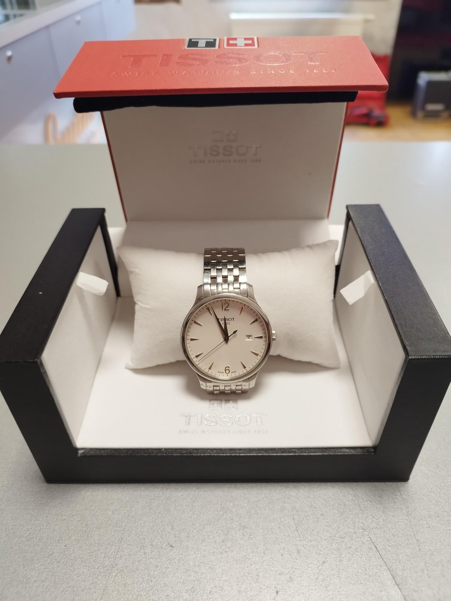 Tootefoto - Käekell Tissot T063.610.11.037