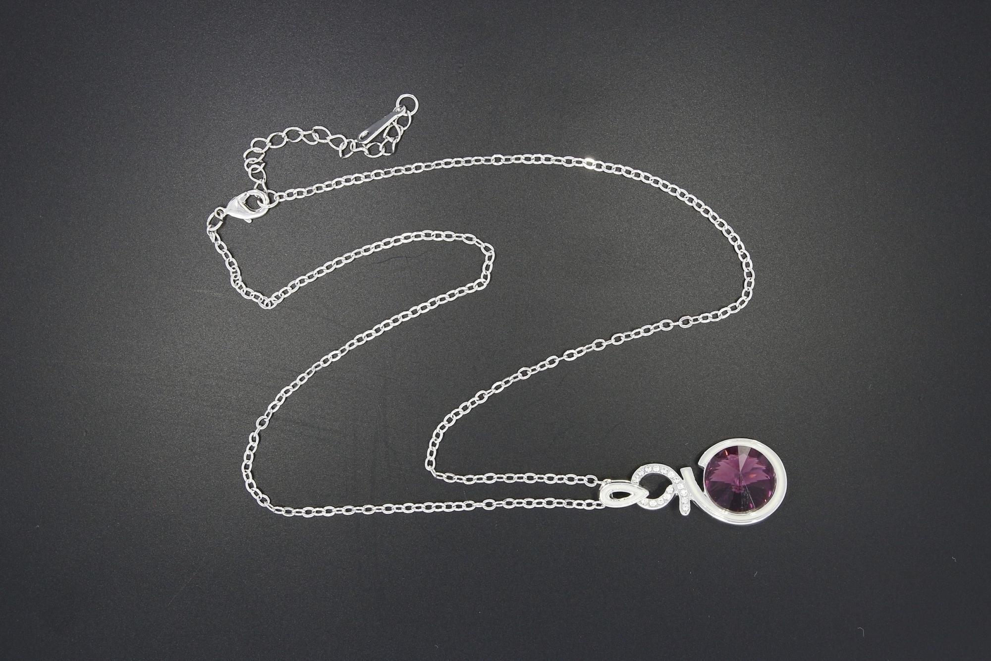 Tootefoto - Kaelakett + kulon OiOi Kaetud 18K kullaga + Swarovski krista